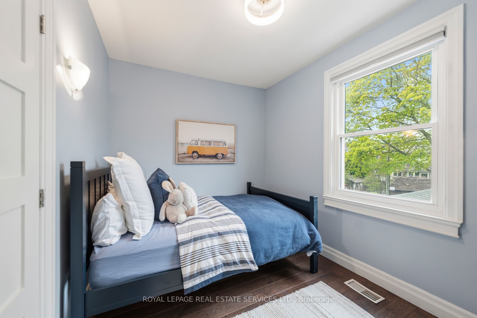 494 Durie Street Property Photo 27