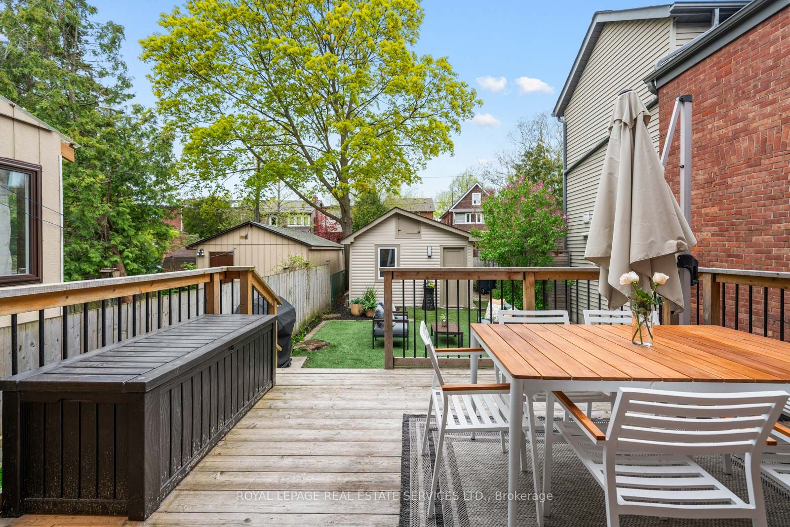 494 Durie Street Property Photo 37