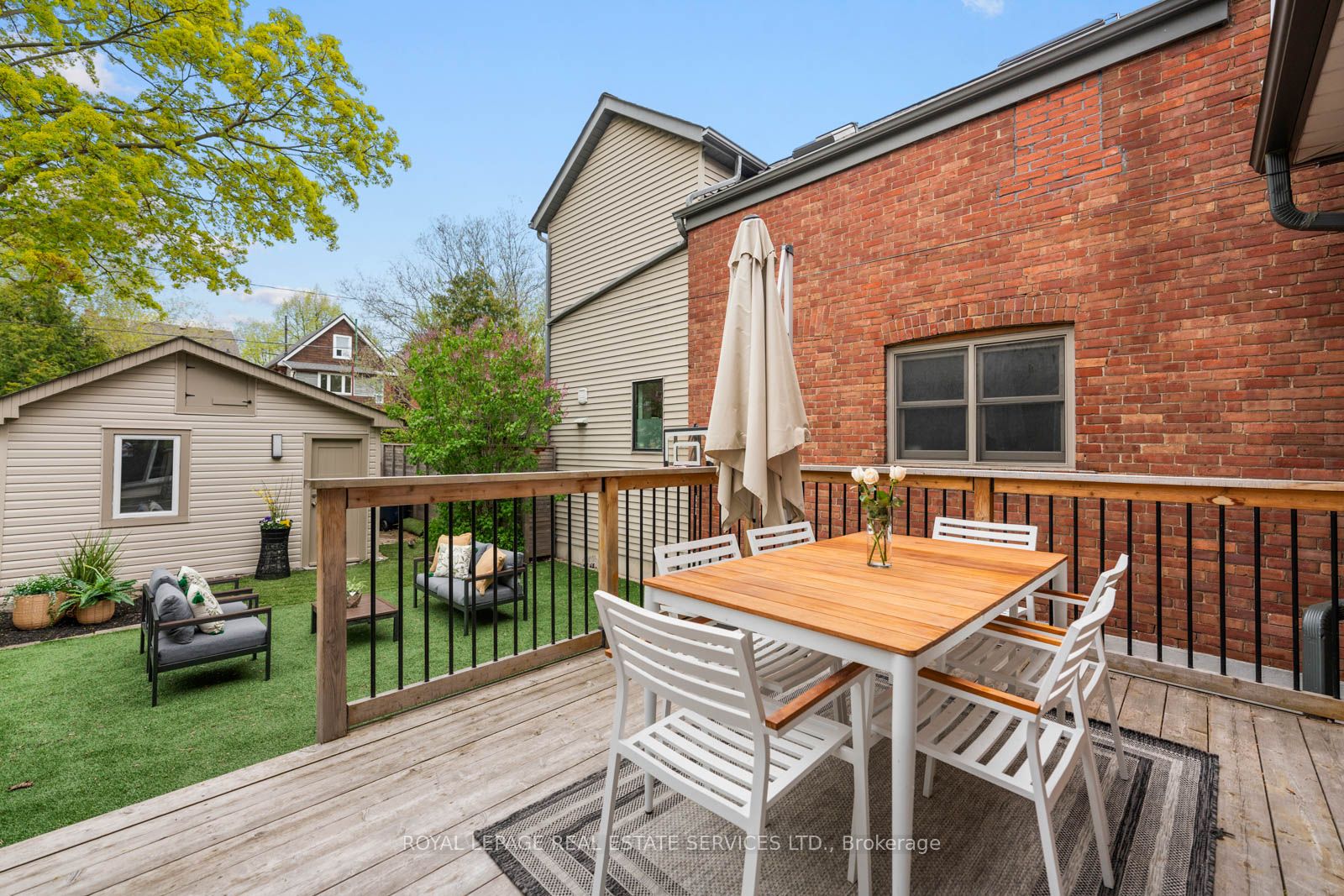 494 Durie Street Property Photo 38