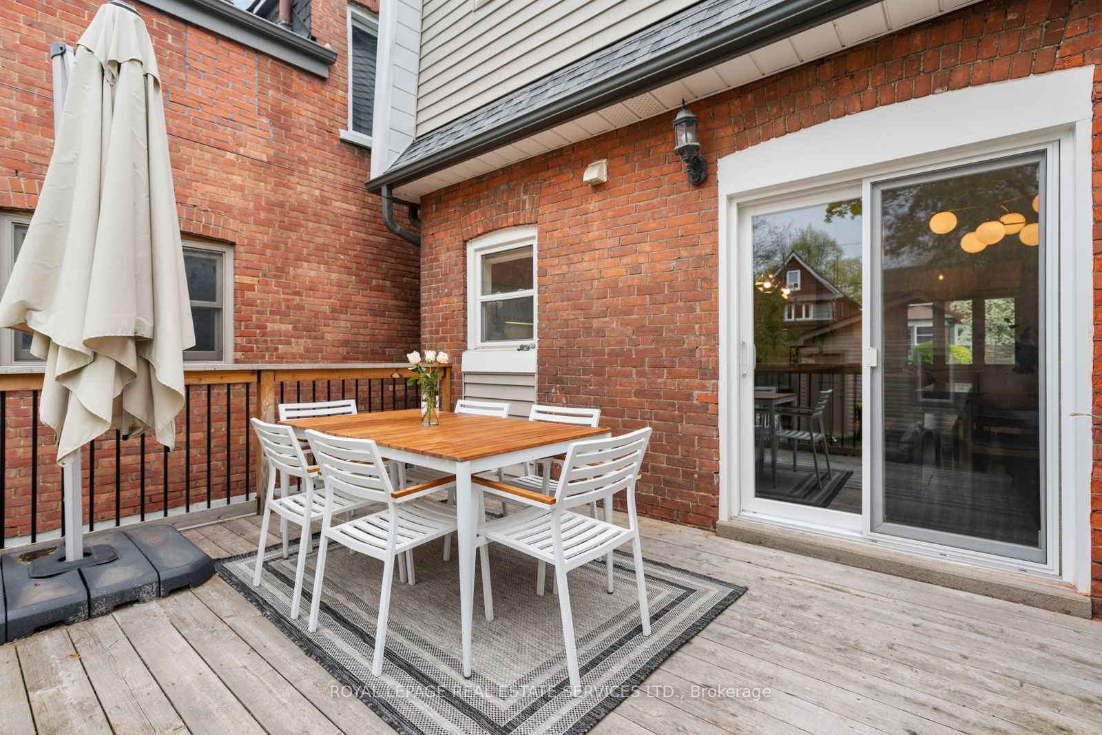 494 Durie Street Property Photo 39