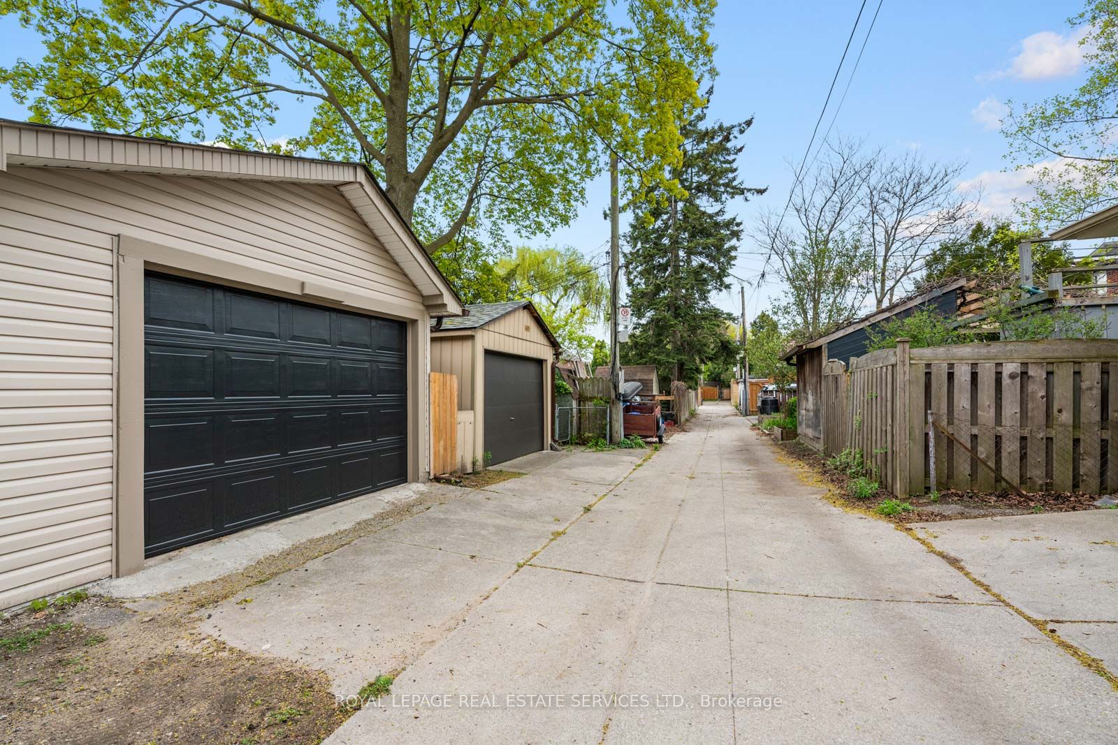 494 Durie Street Property Photo 44