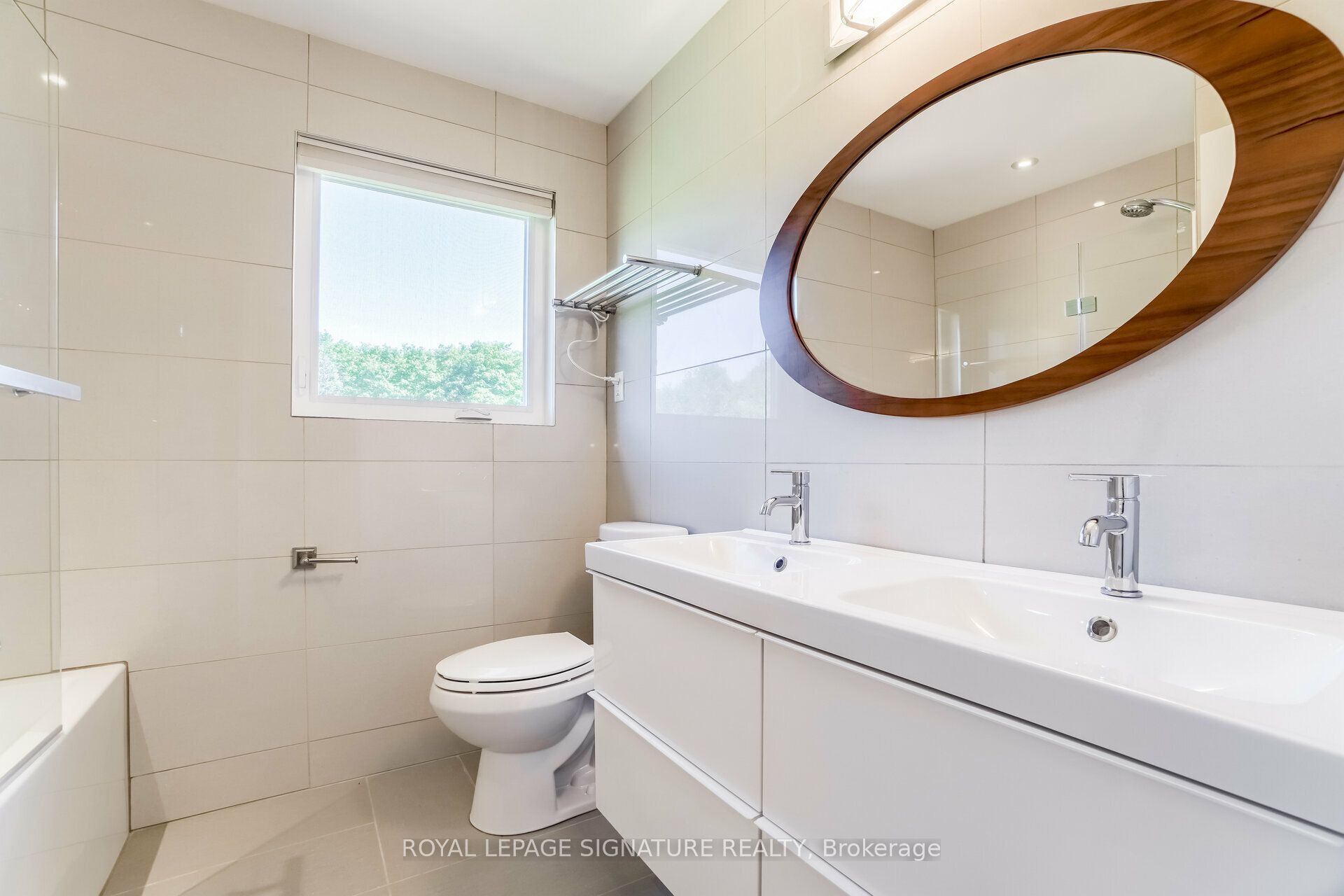 9 Elite Road Property Photo 37