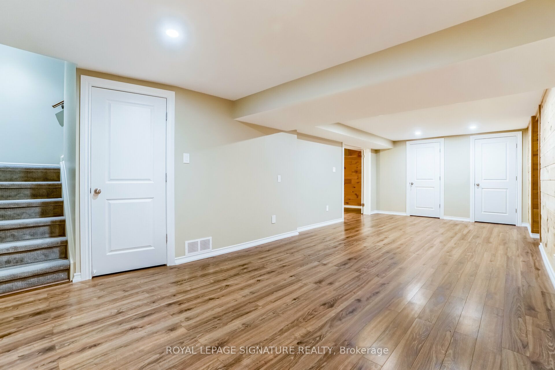 9 Elite Road Property Photo 38