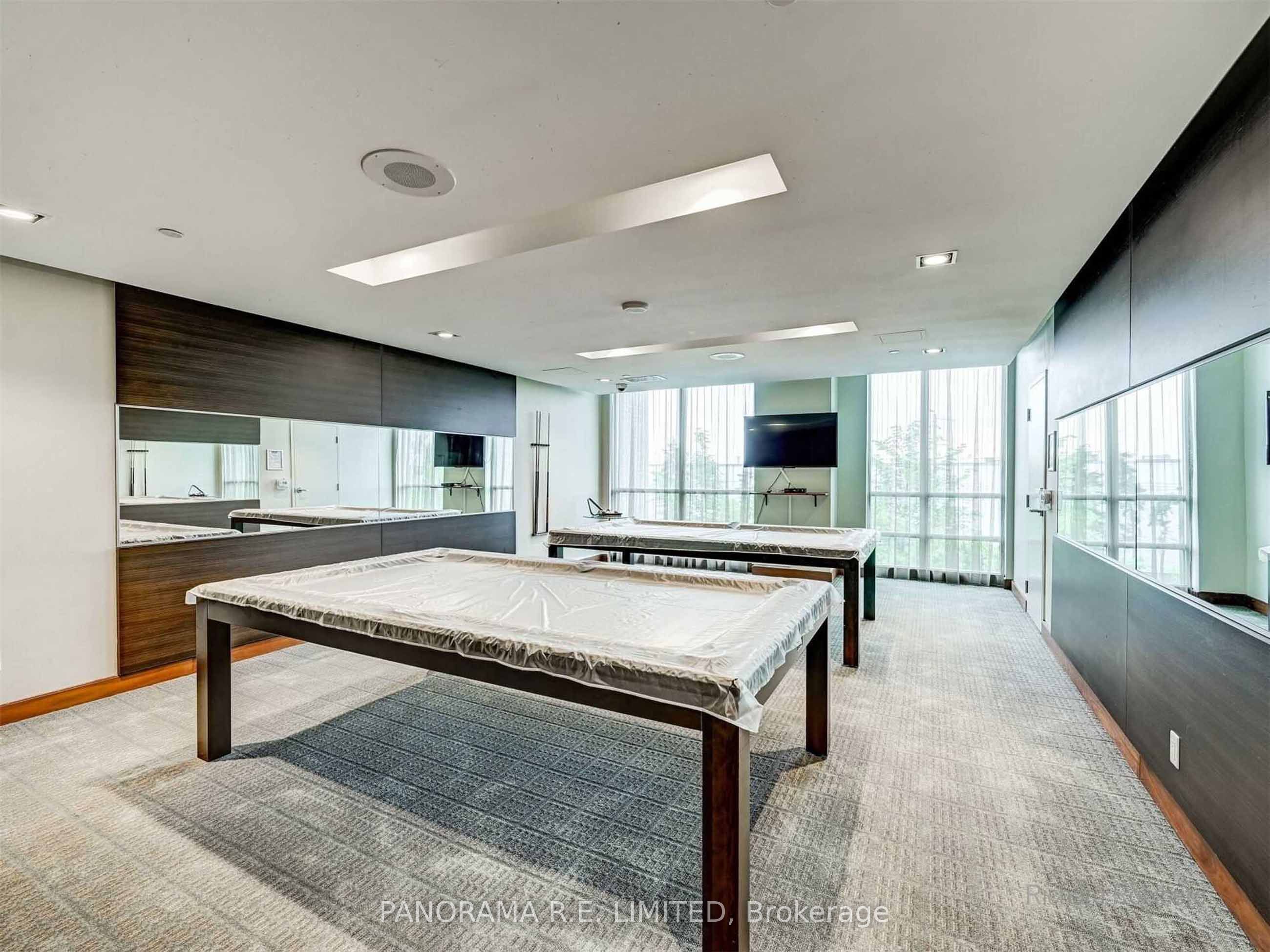 215 Sherway Gardens Road 807 Property Photo 26
