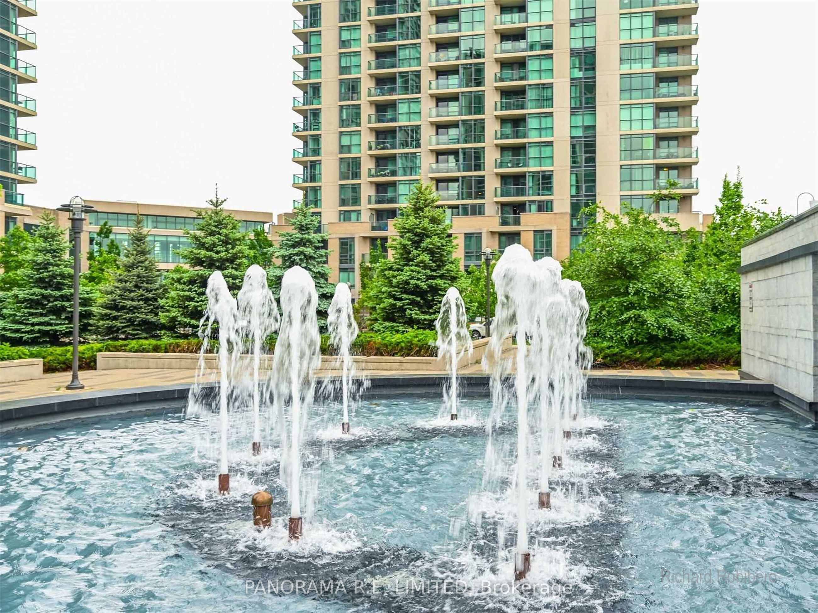 215 Sherway Gardens Road 807 Property Photo 32