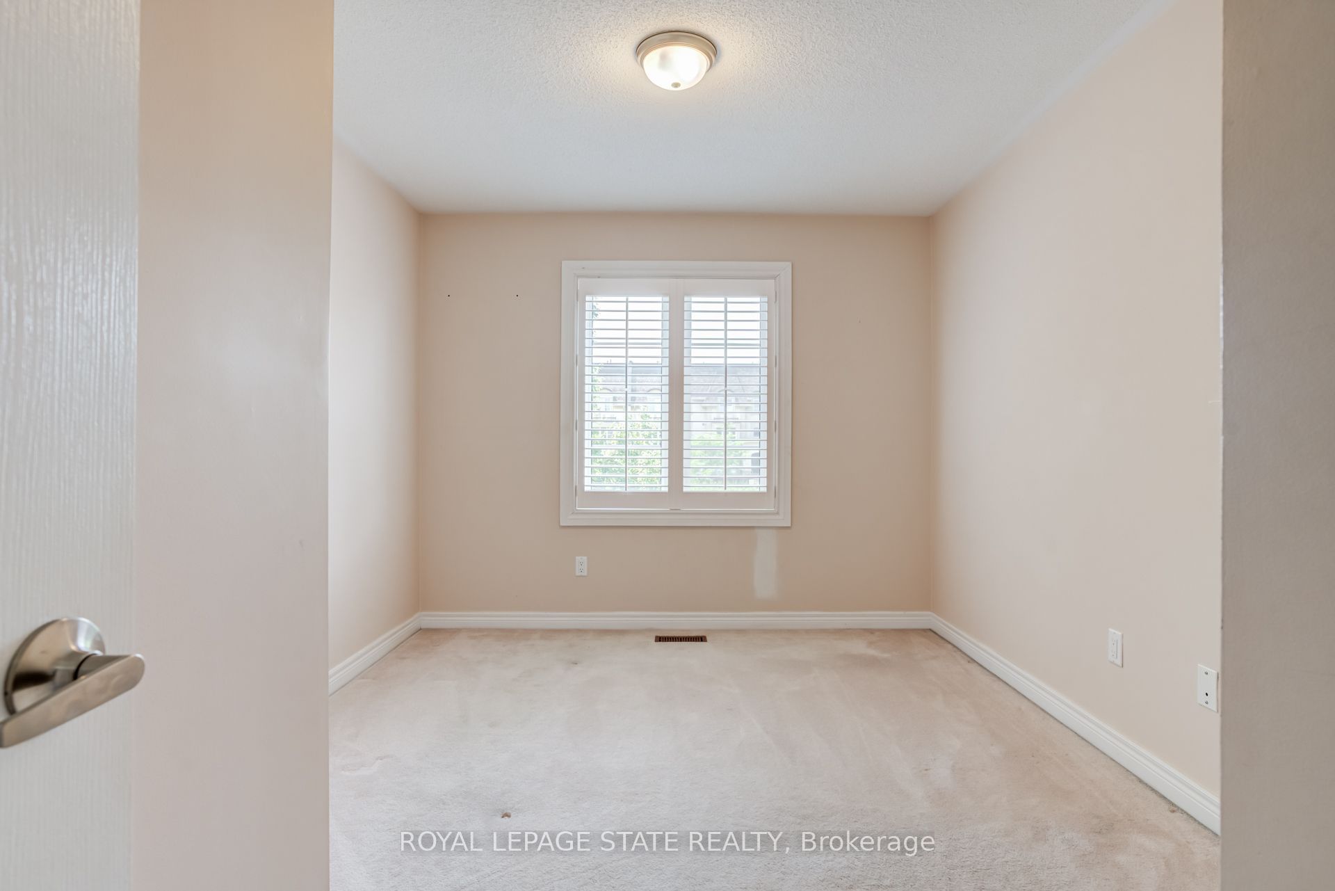 173 Margaret Drive Property Photo 14