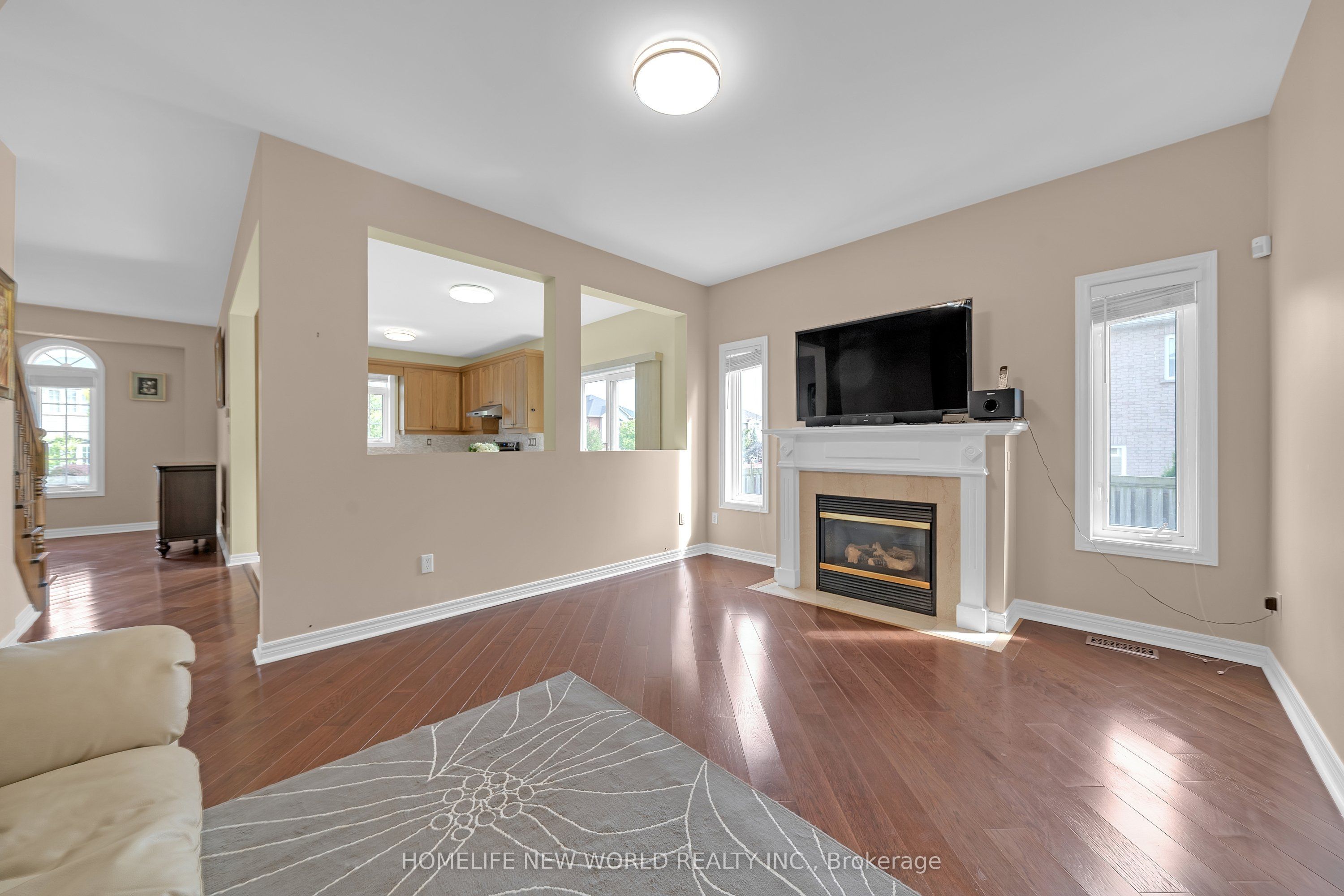 2485 Blue Holly Crescent Property Photo 14