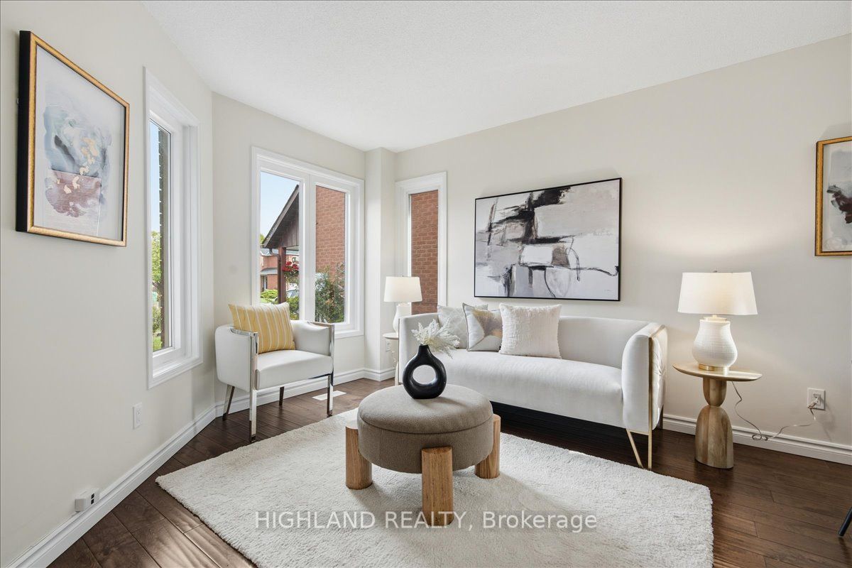 3362 Bobwhite Mews Property Photo 4