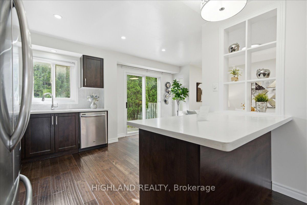 3362 Bobwhite Mews Property Photo 7