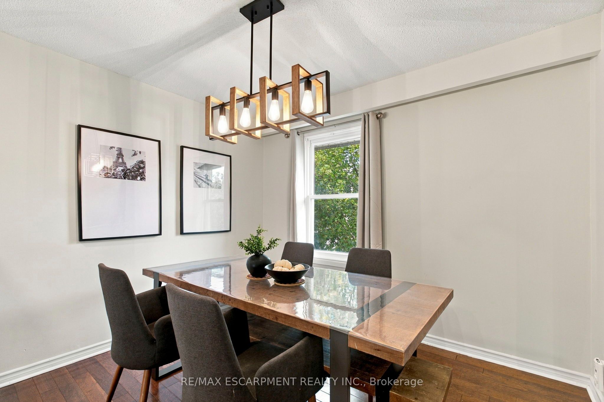 371 Bronte Street S 59 Property Photo 6