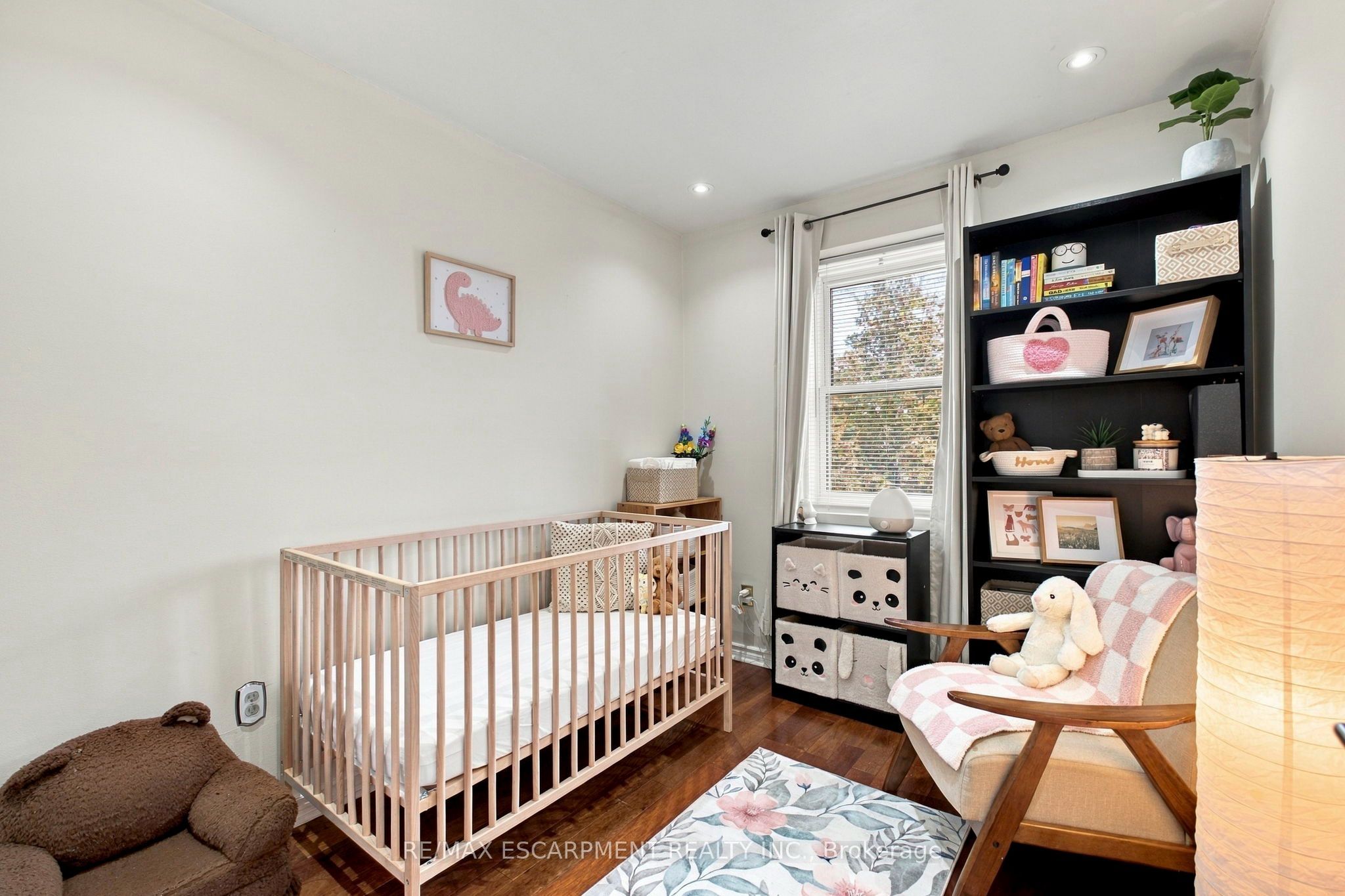 371 Bronte Street S 59 Property Photo 16
