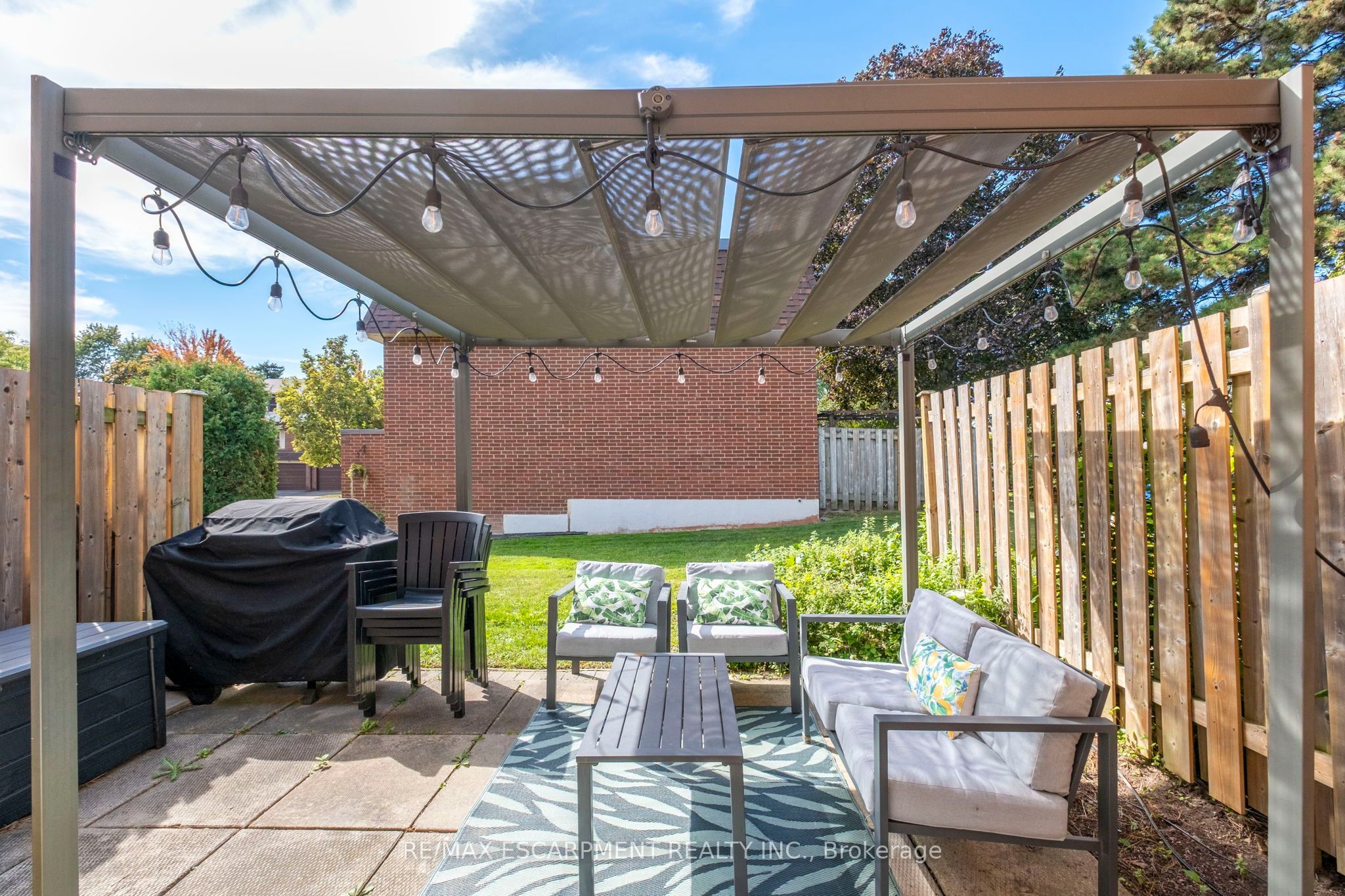 371 Bronte Street S 59 Property Photo 26