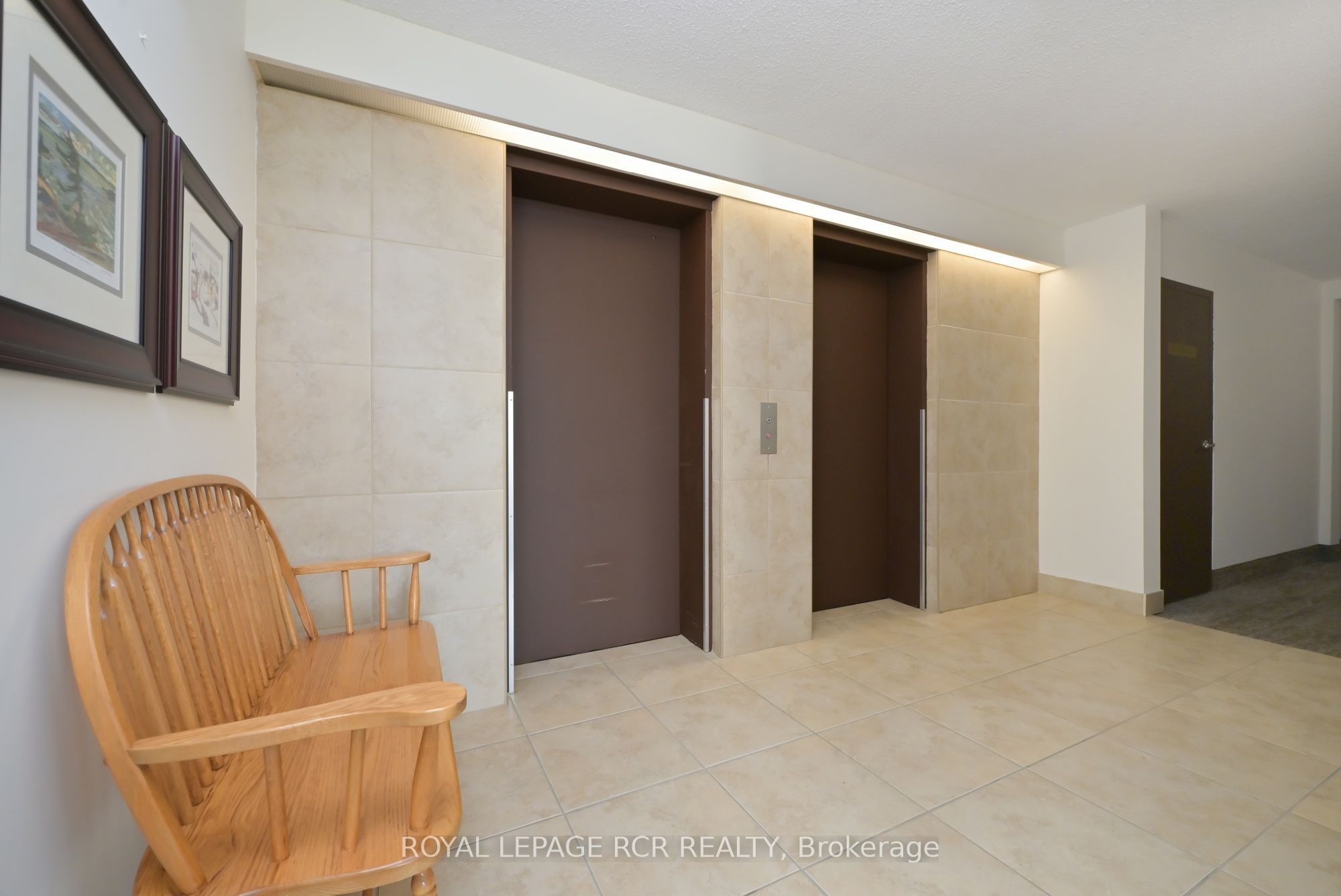 8 Fead Street 404 Property Photo 32