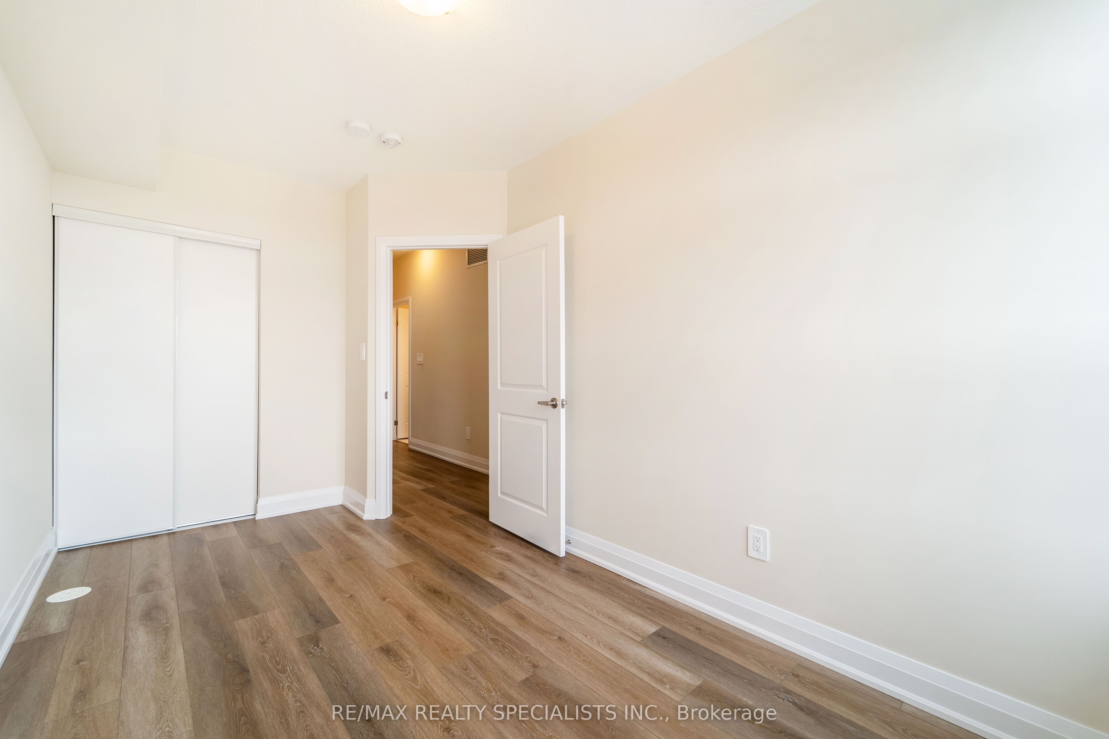 1577 Rose Way 110 Property Photo 19