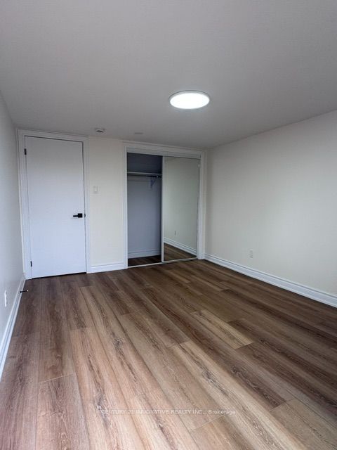 9 Capstan Court #lower Level Property Photo 6