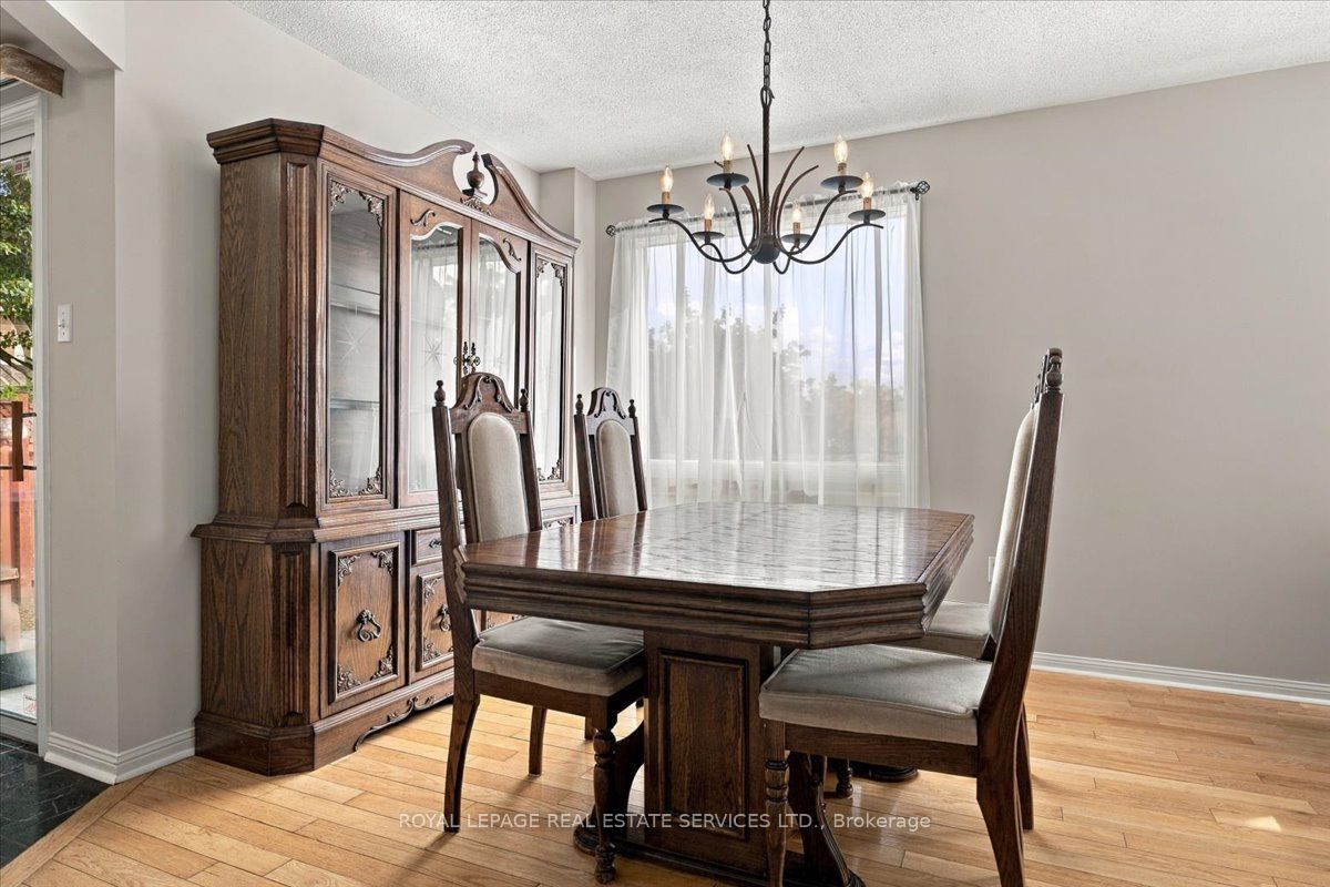 5180 Oakley Drive Property Photo 9