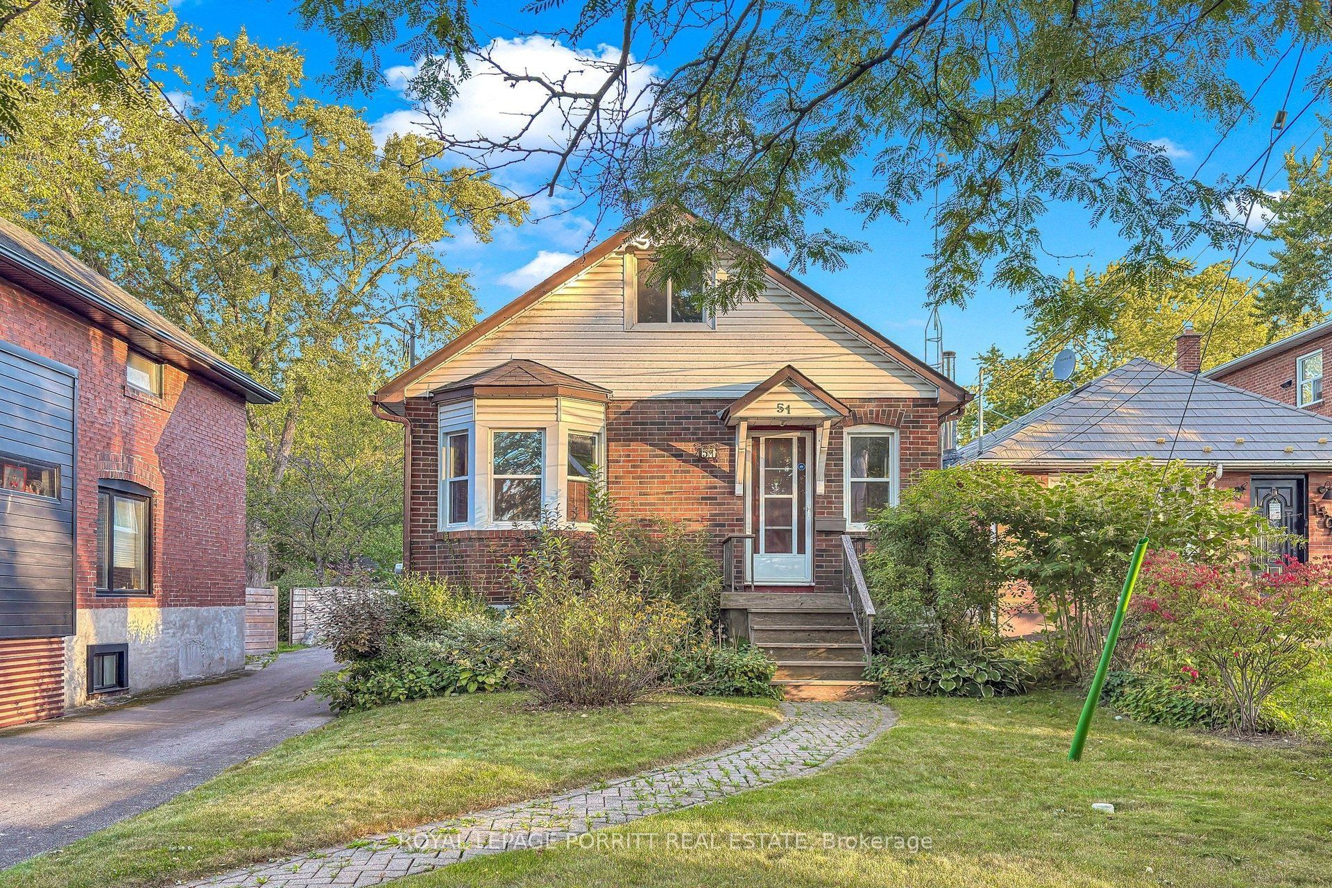51 Arcadian Circle Property Photo 1