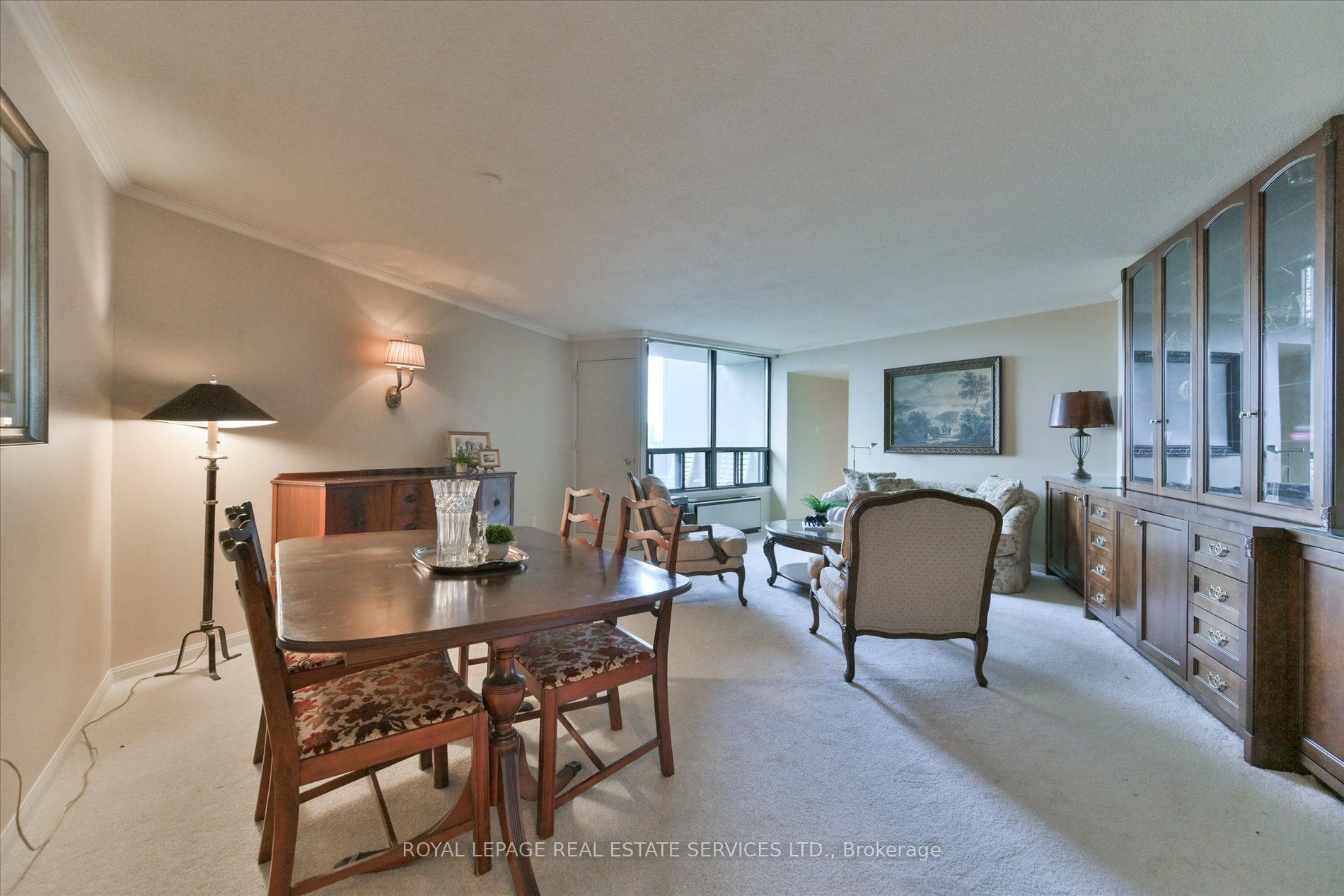 284 Mill Road E1 Property Photo 12