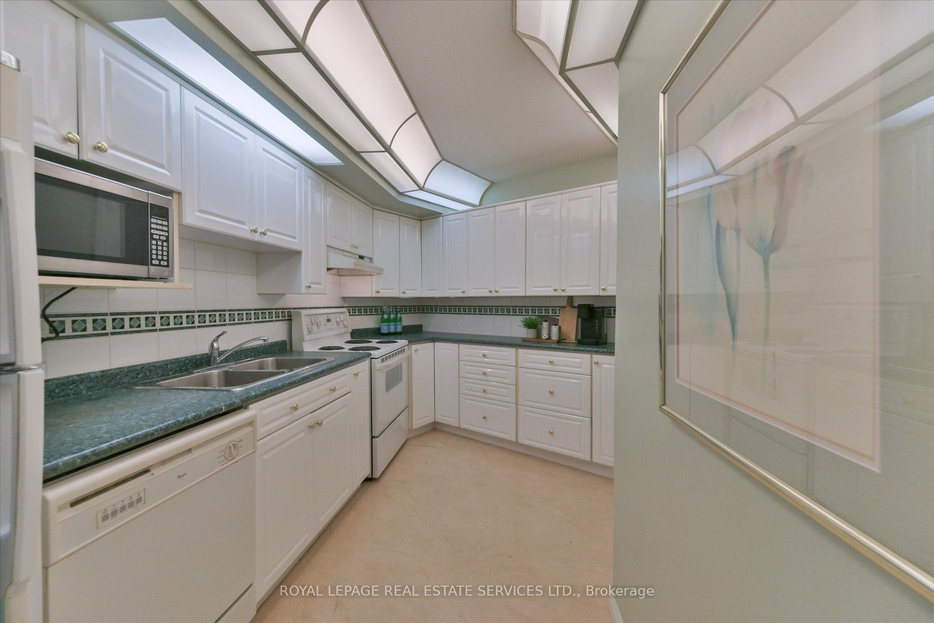 284 Mill Road E1 Property Photo 20