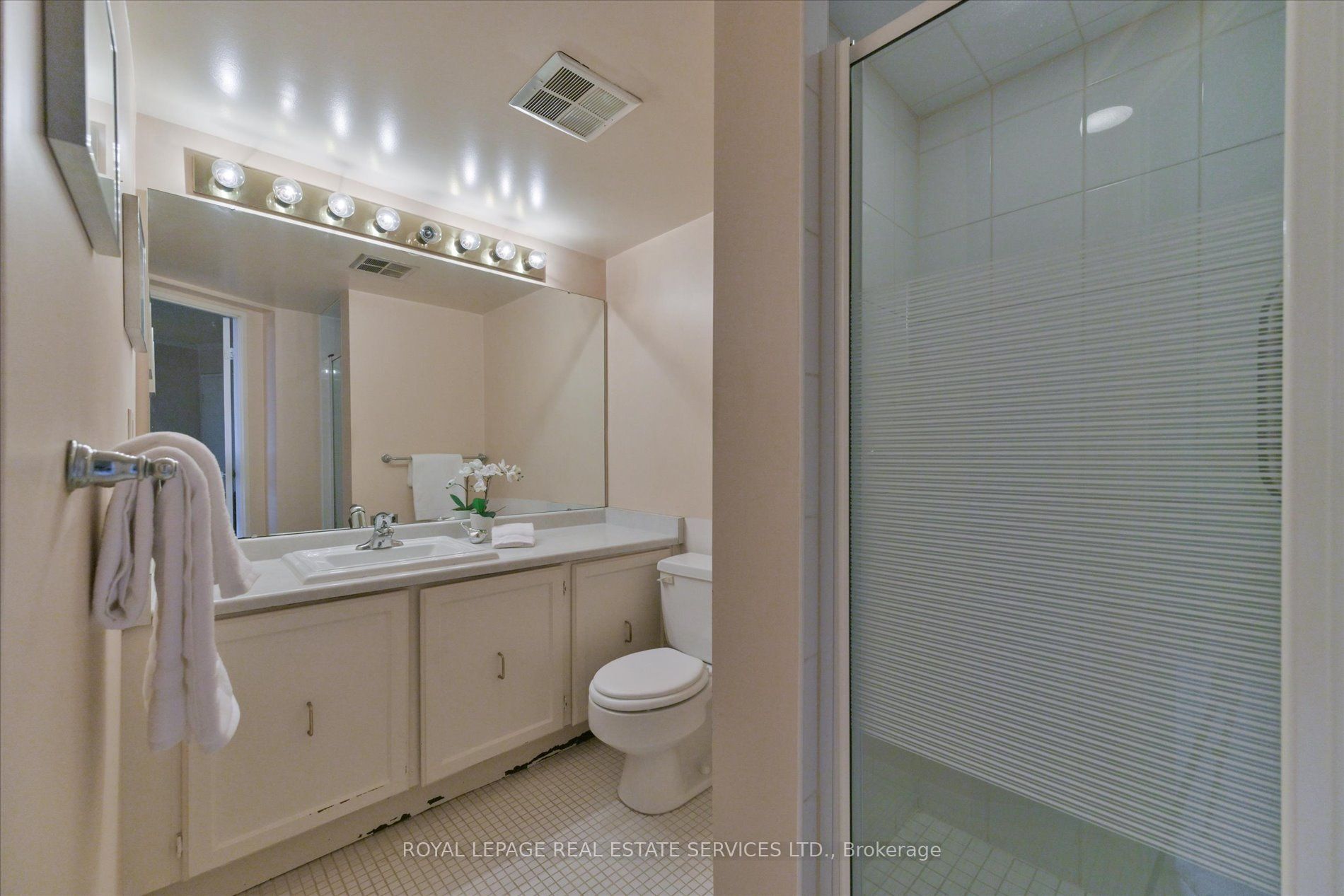 284 Mill Road E1 Property Photo 26