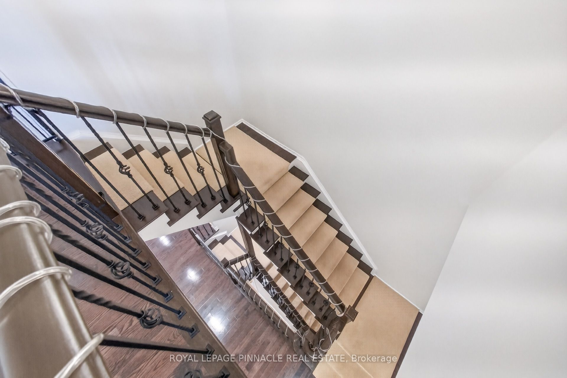 2254 Rockingham Drive 13 Property Photo 17