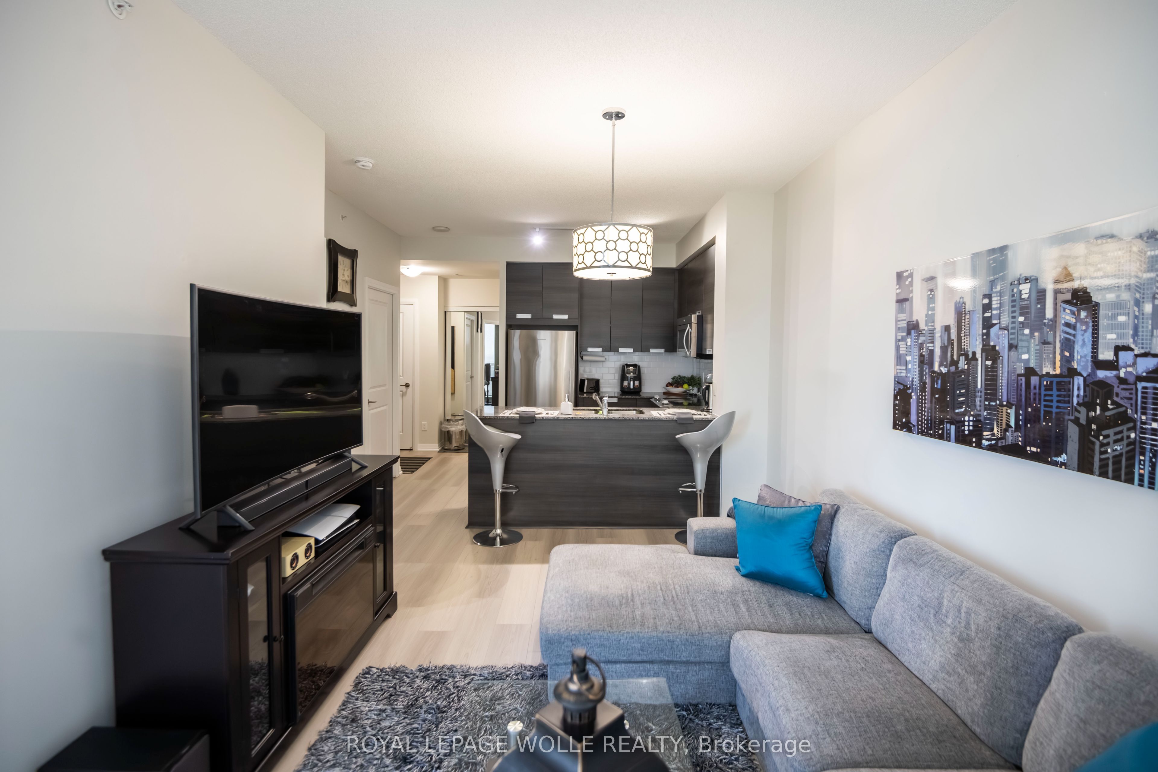 75 Eglinton Avenue W 1601 Property Photo 5