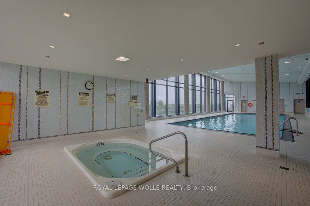 75 Eglinton Avenue W 1601 Property Photo 18