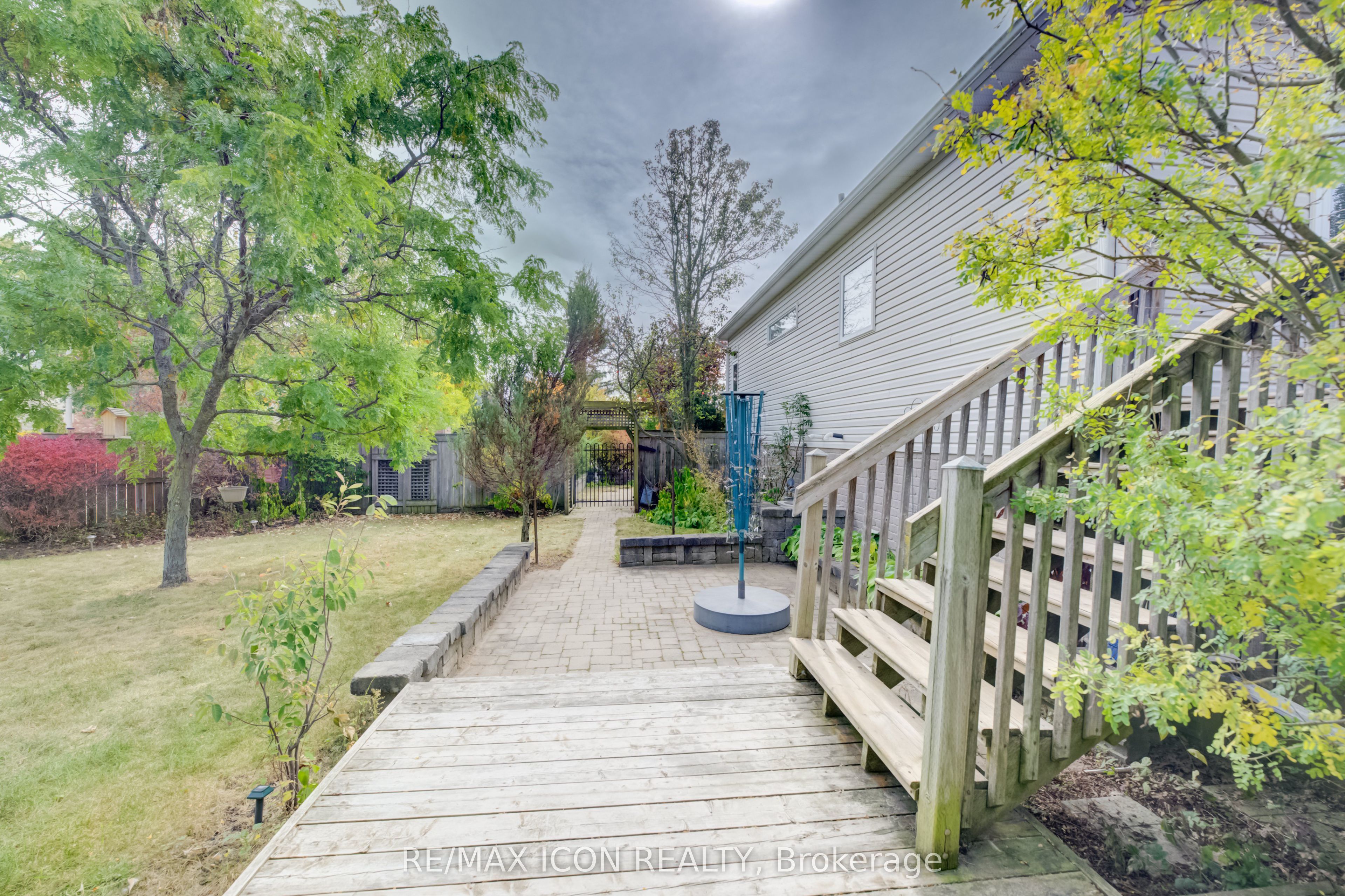 17 Kingsley Road Property Photo 40