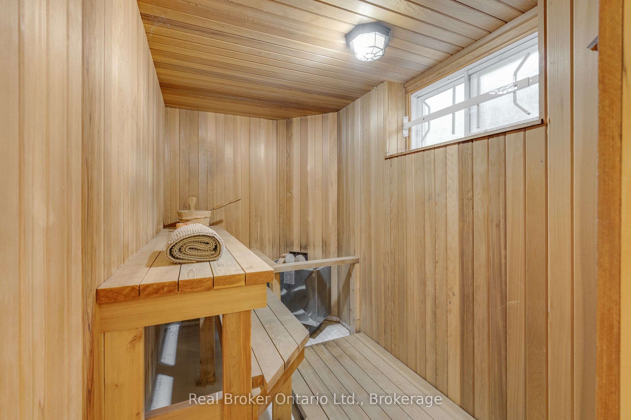 3270 Shelburne Place Property Photo 37