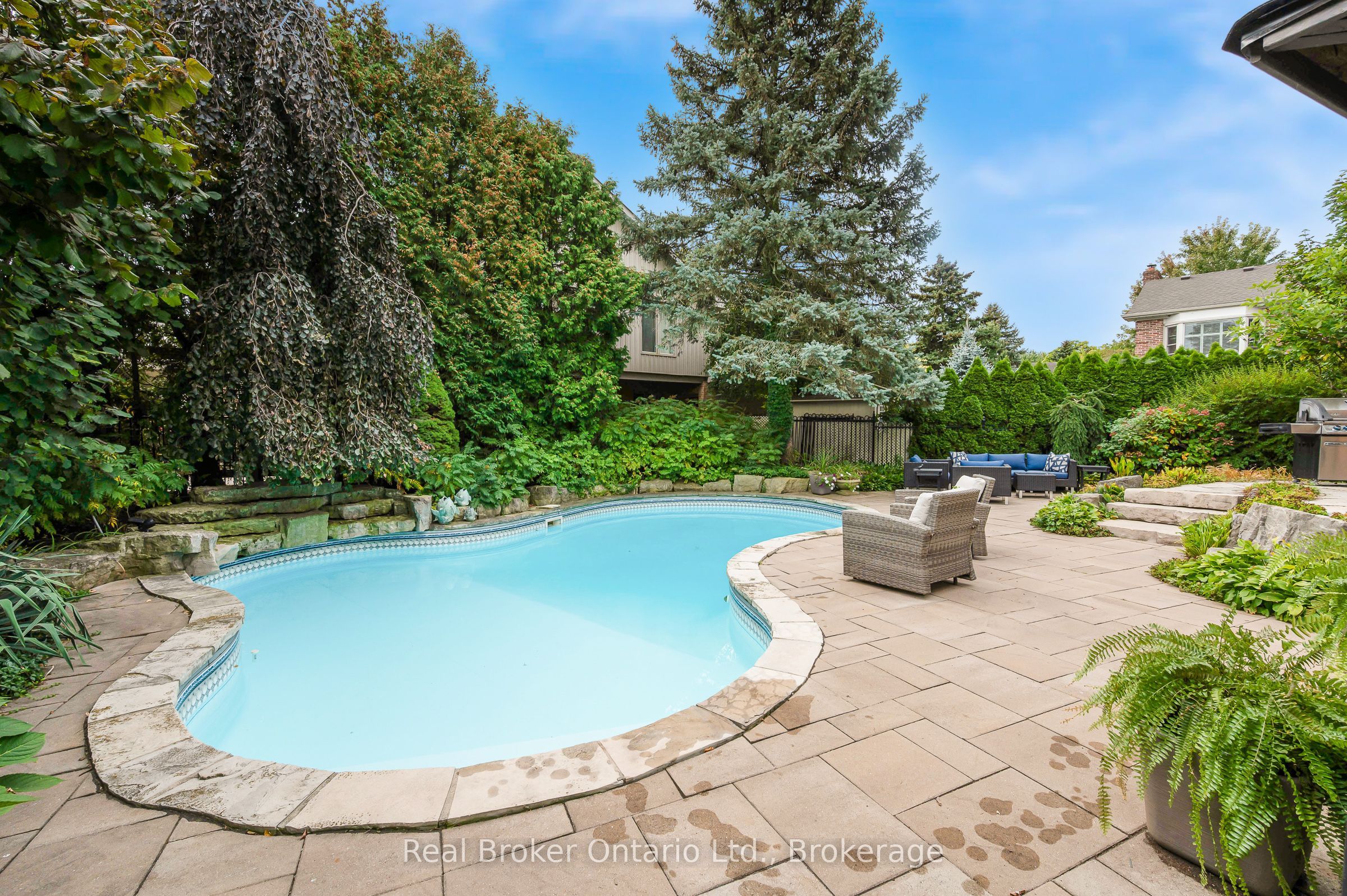 3270 Shelburne Place Property Photo 44