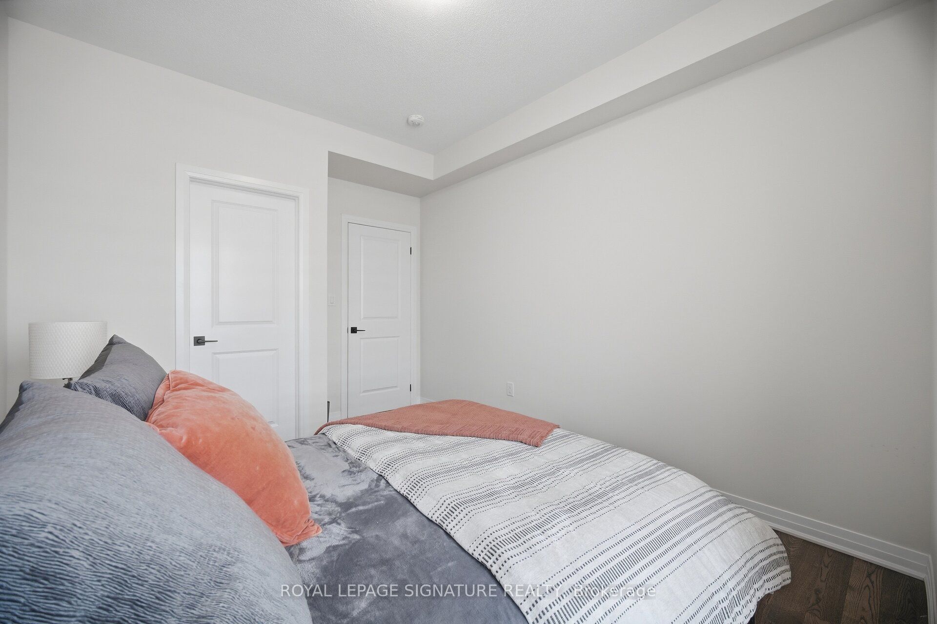 94 Settlers Road E Property Photo 26