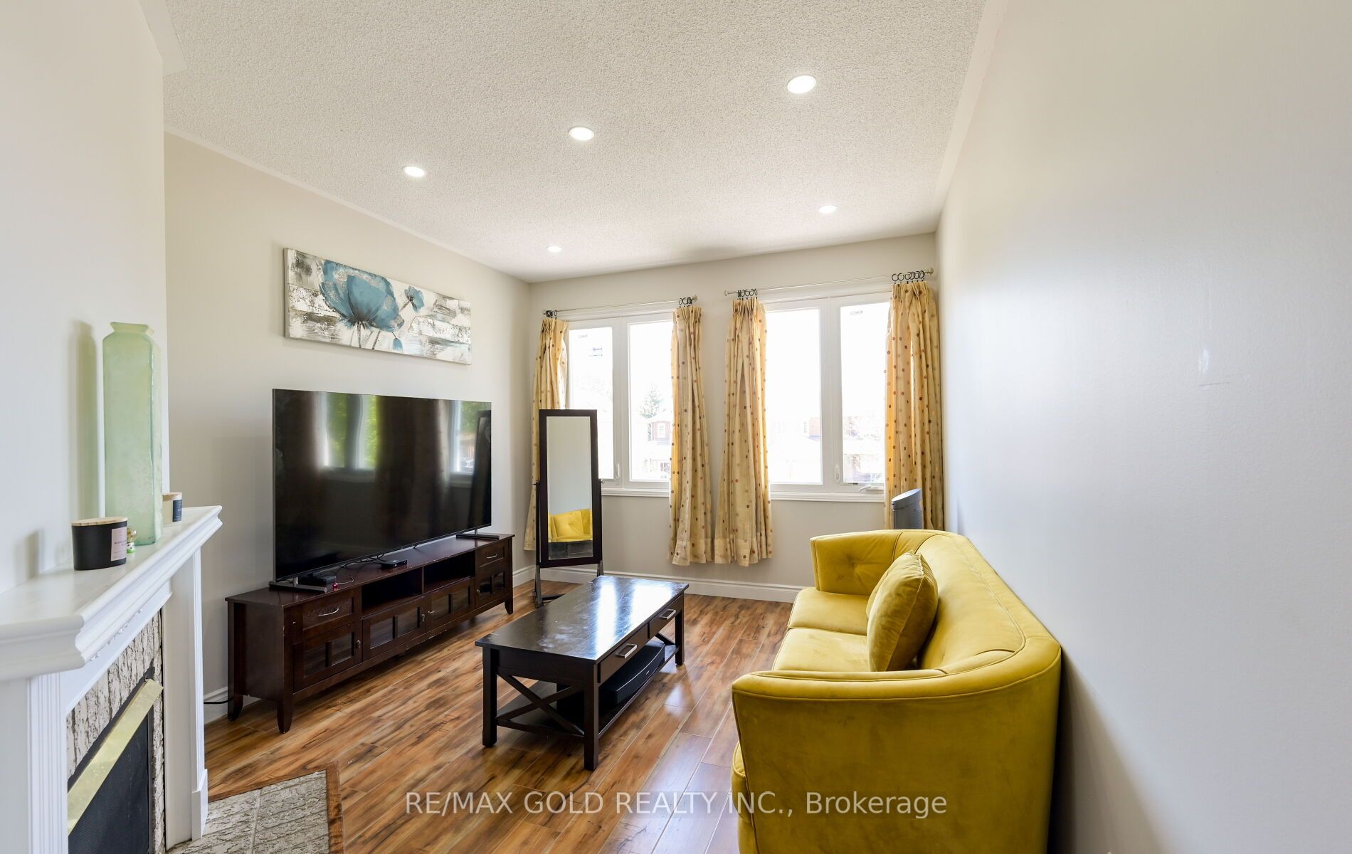 171 Fernforest Drive Property Photo 18