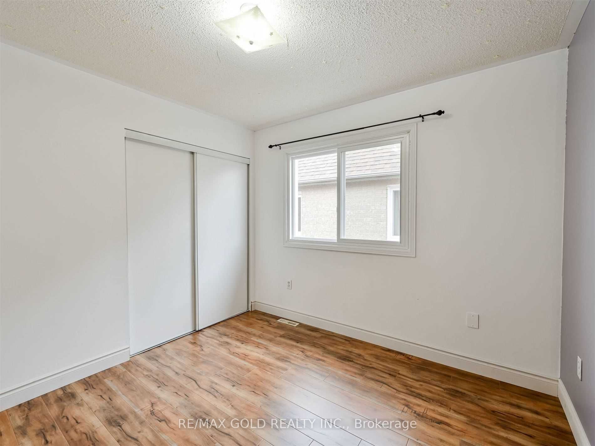 171 Fernforest Drive Property Photo 24