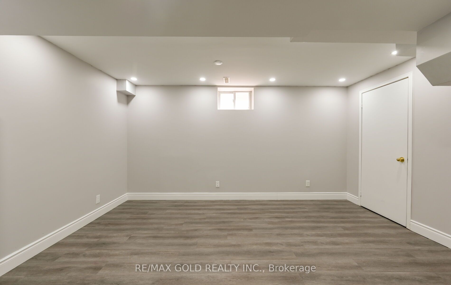 171 Fernforest Drive Property Photo 30