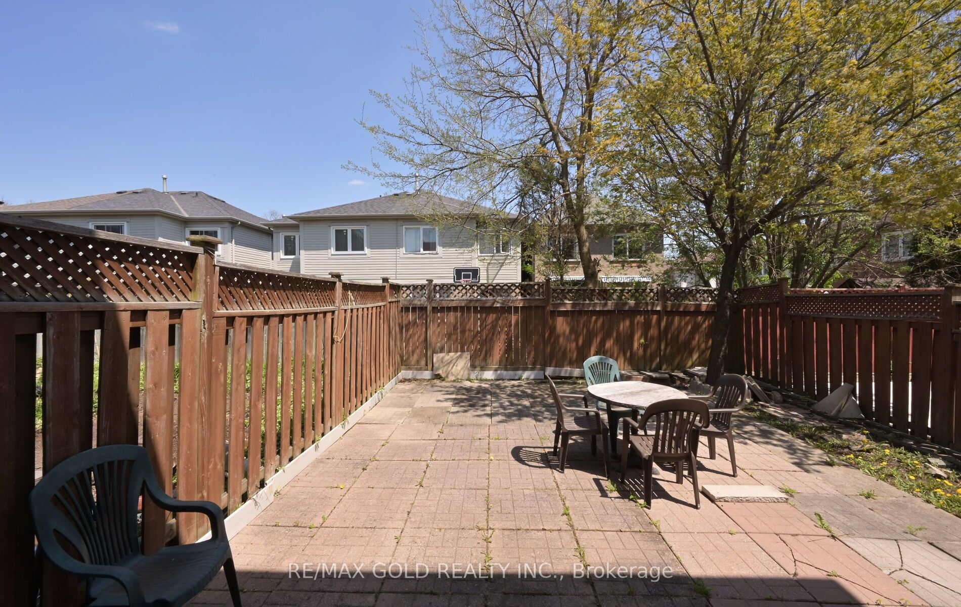 171 Fernforest Drive Property Photo 41