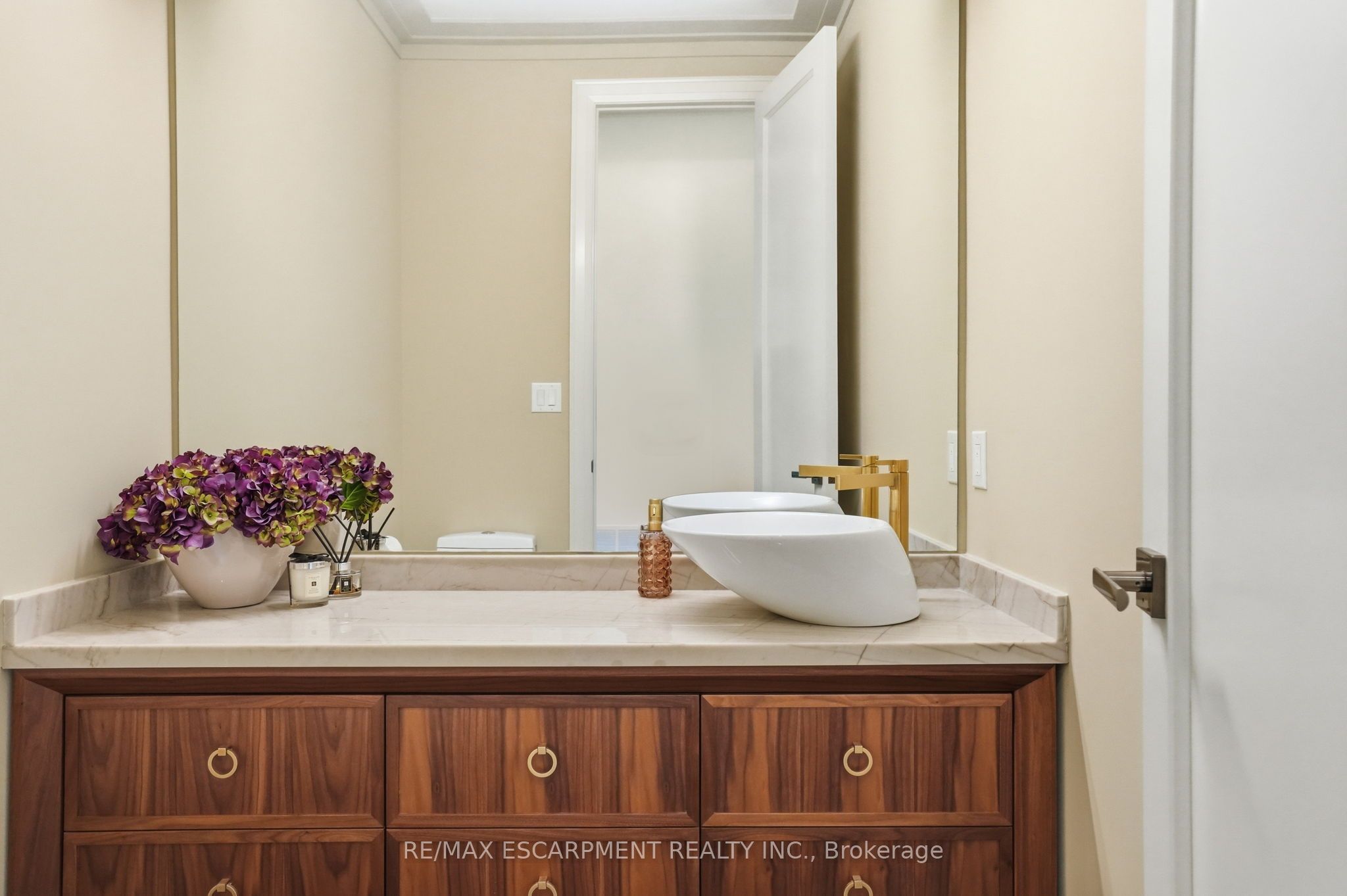1254 Bramblewood Lane Property Photo 18