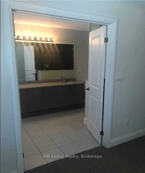39 Oliana Way Property Photo 10