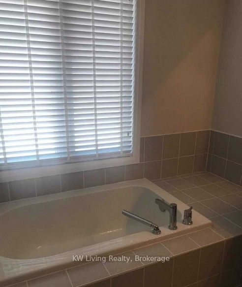 39 Oliana Way Property Photo 13