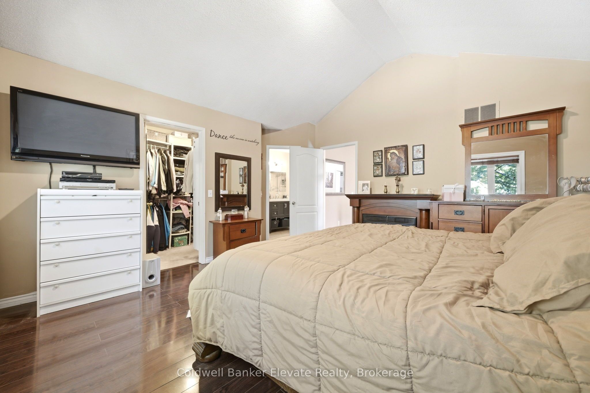 334 Cottonwood Street Property Photo 16