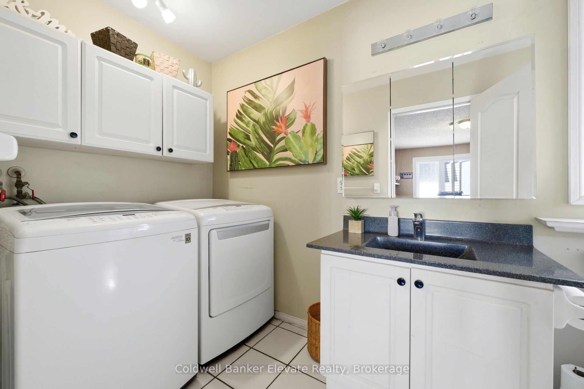 334 Cottonwood Street Property Photo 21