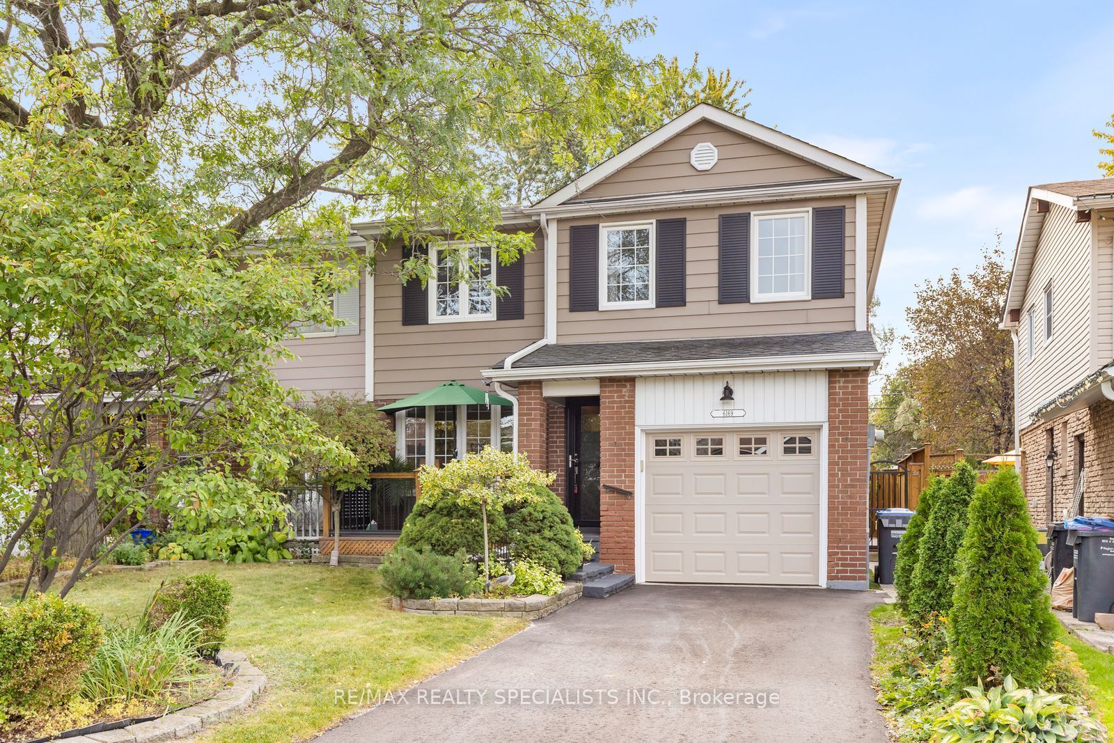 6169 STARFIELD Crescent Property Photo 1