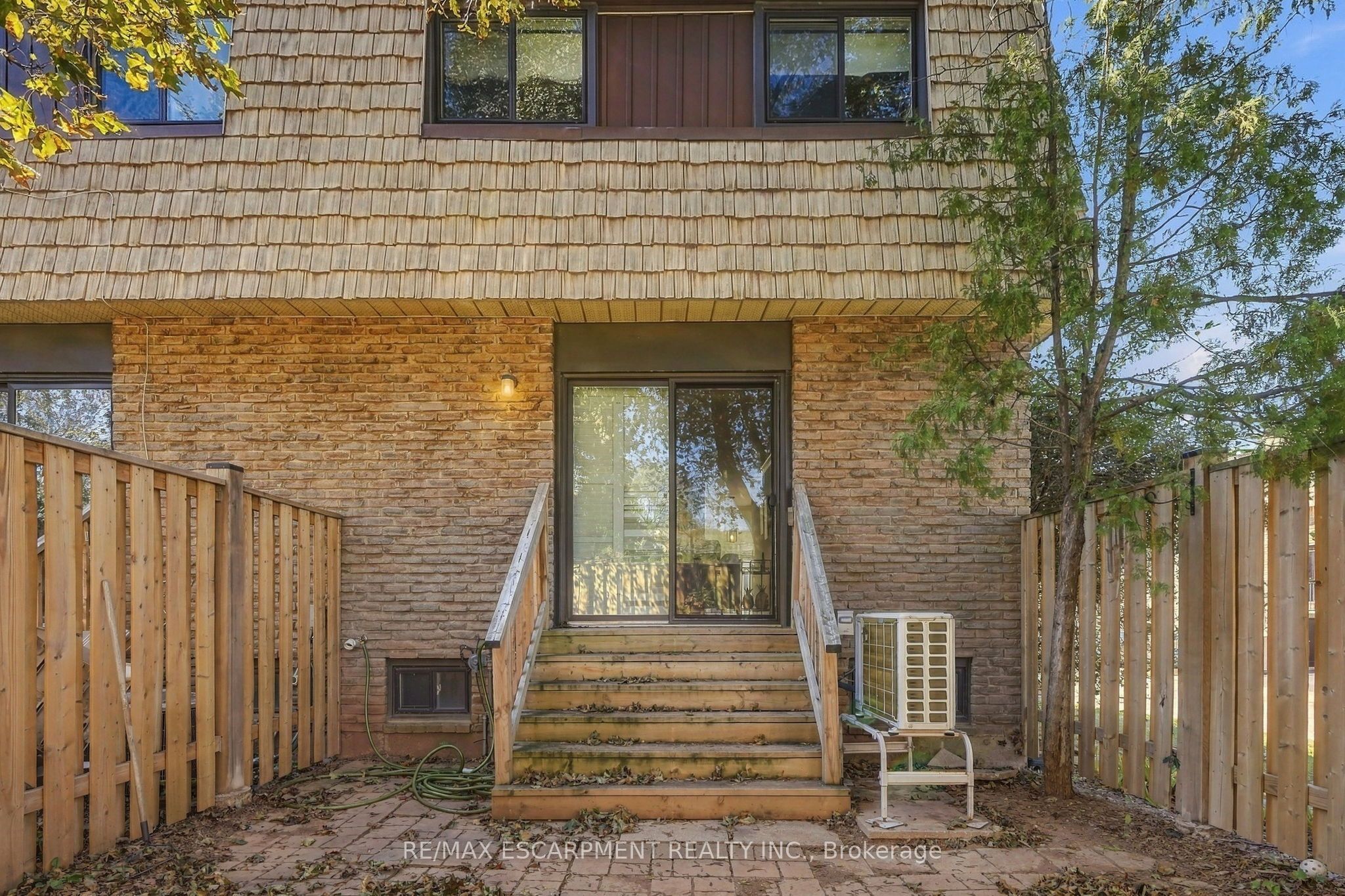 1518 Sixth Line 27 Property Photo 25