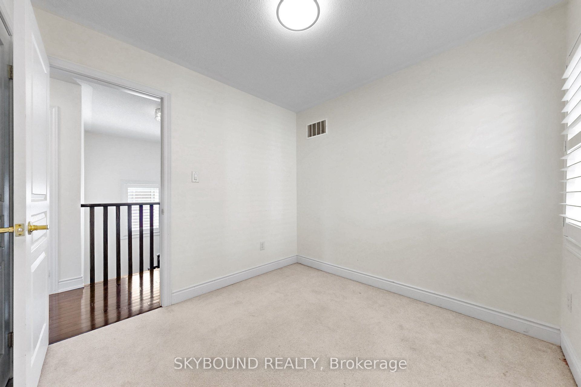 1455 Haws Crescent Property Photo 25