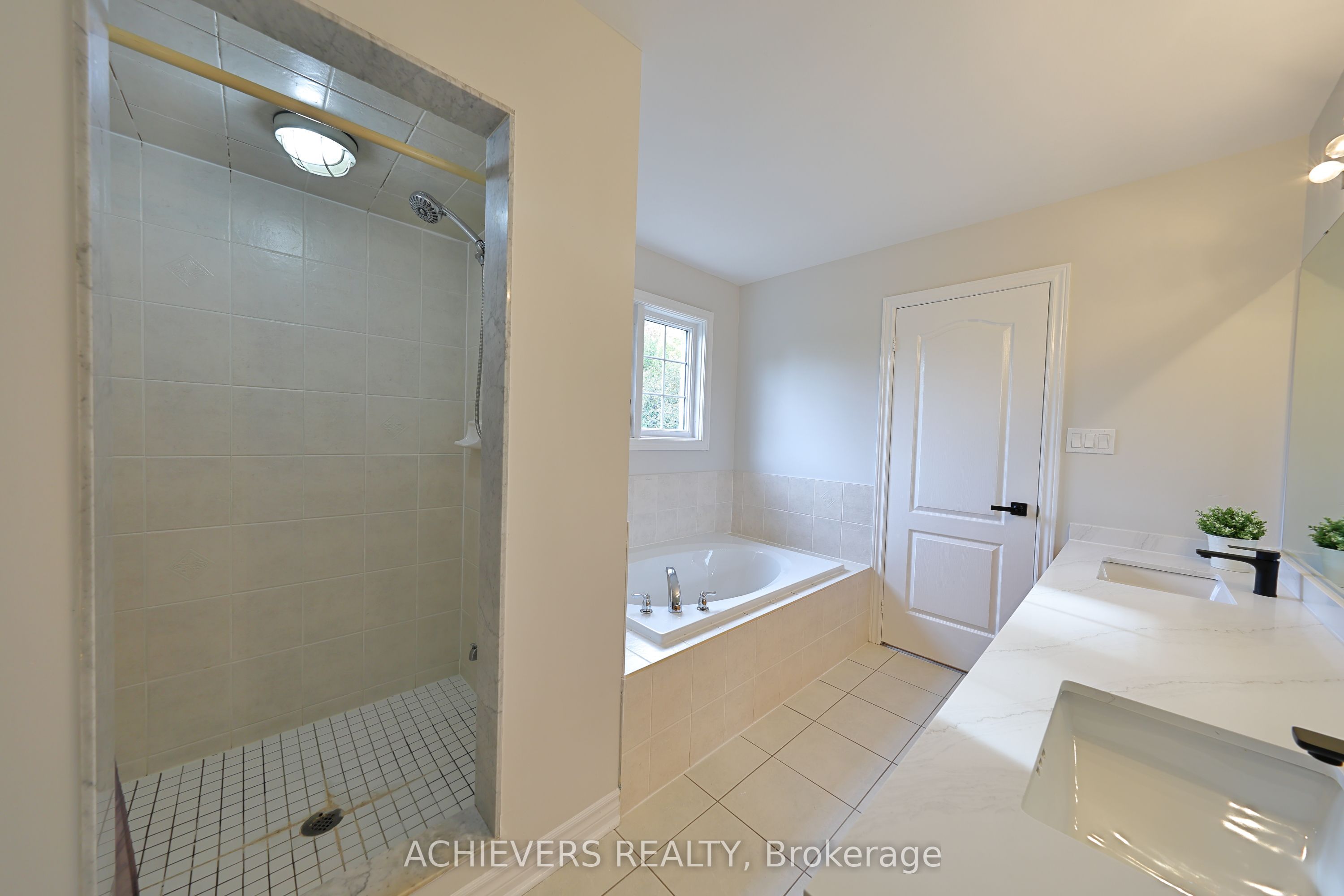 62 Sir Jacobs Crescent Property Photo 36