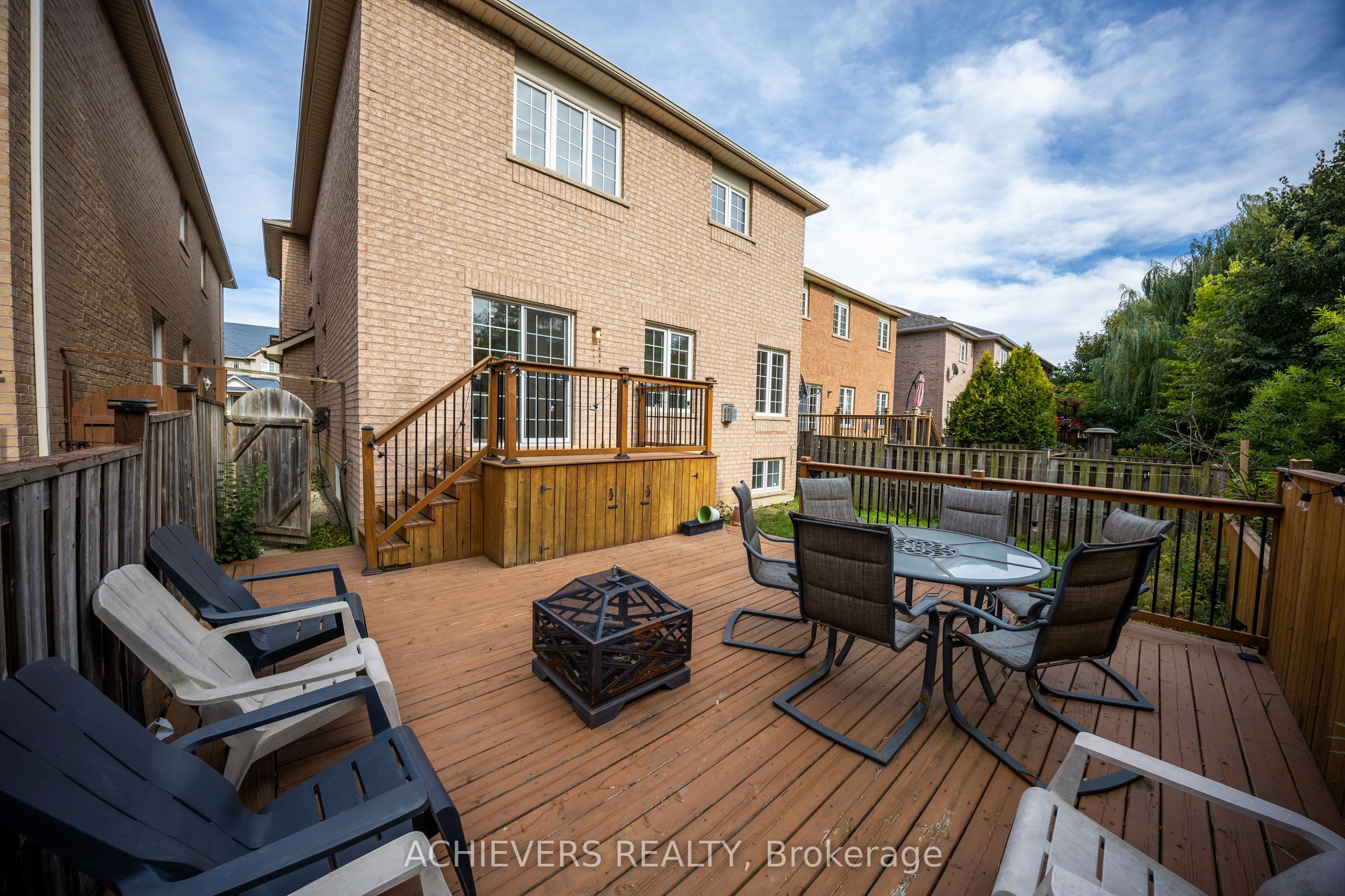 62 Sir Jacobs Crescent Property Photo 48