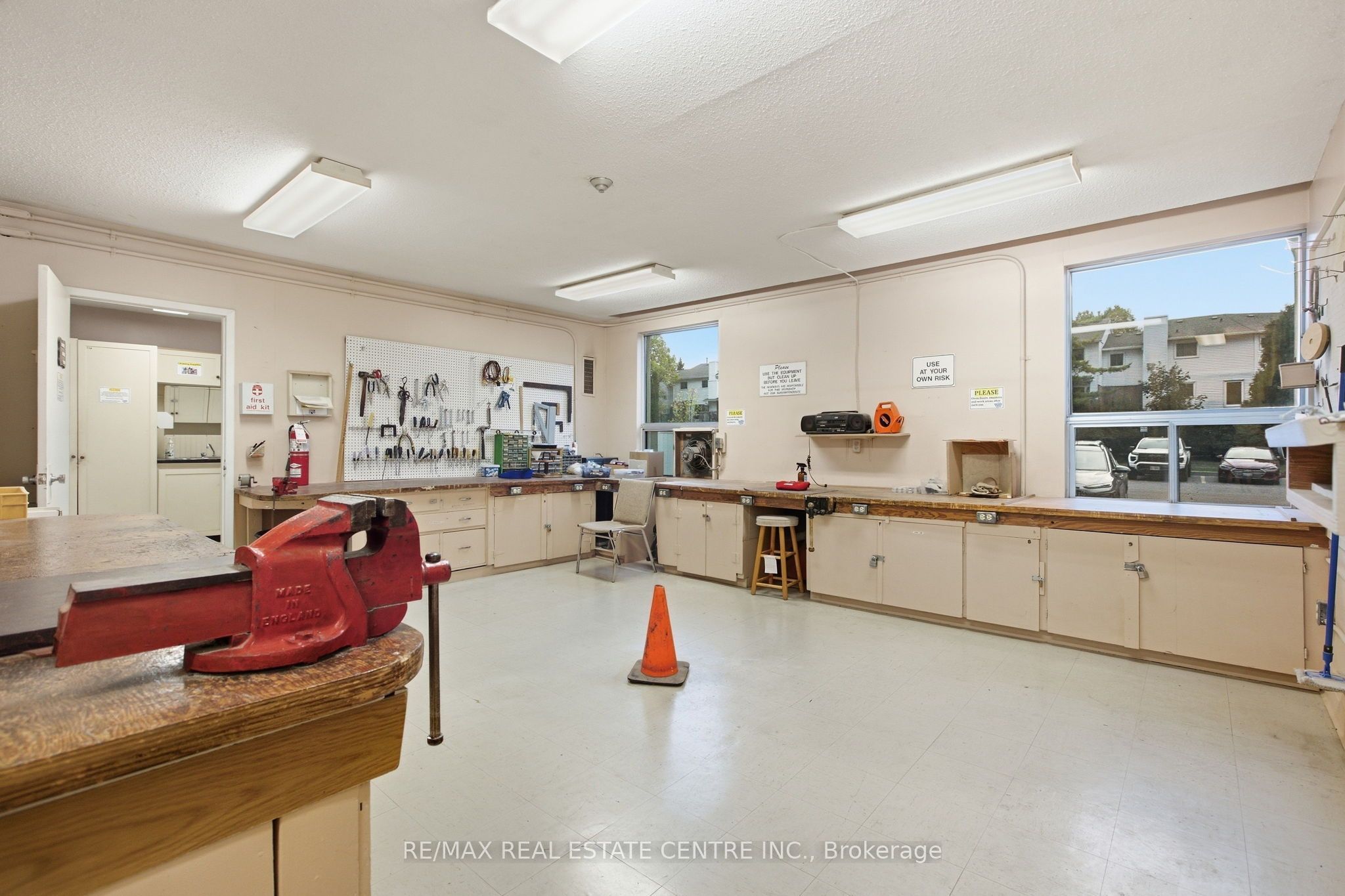 2055 Upper Middle Road 602 Property Photo 34