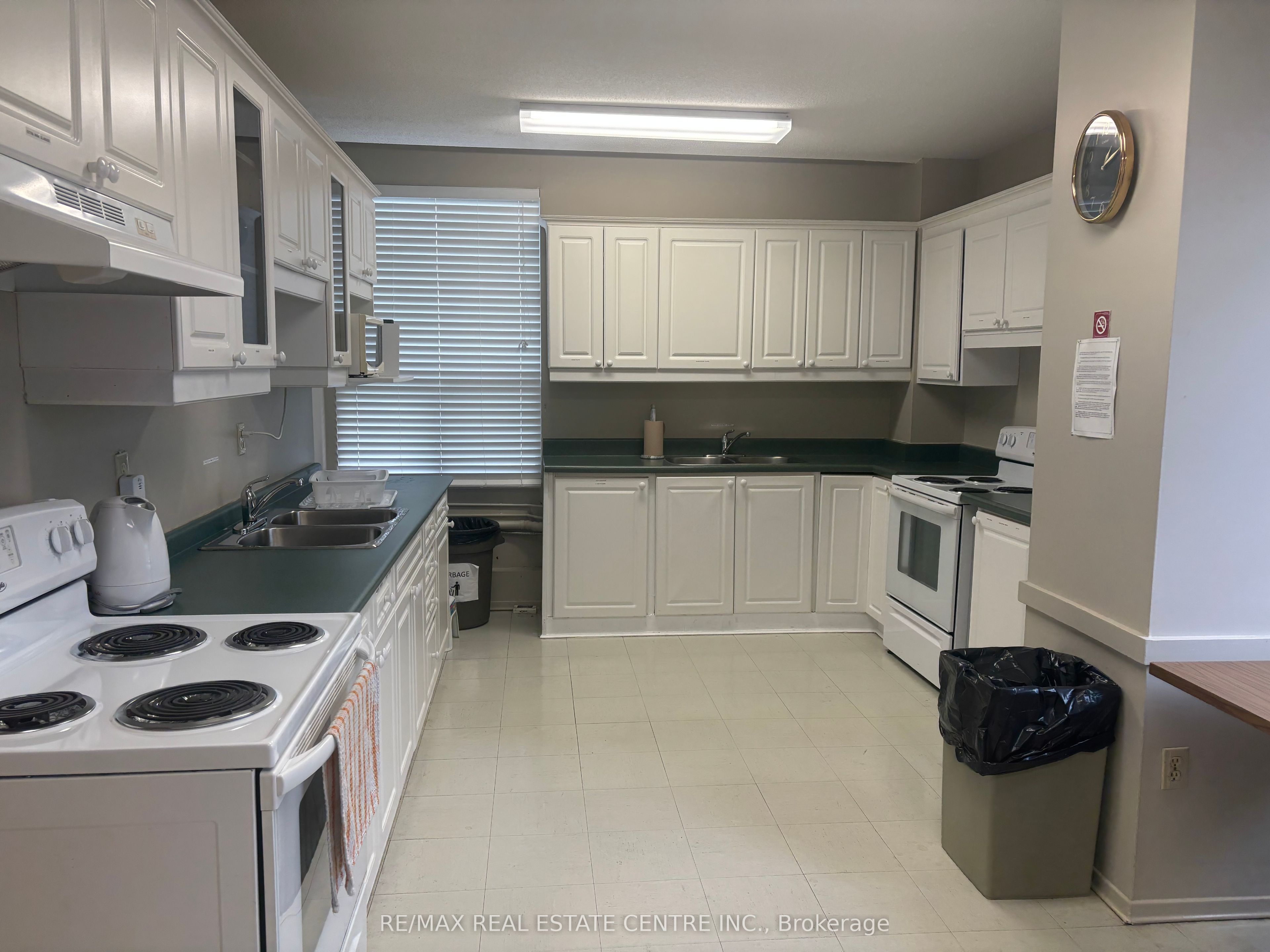 2055 Upper Middle Road 602 Property Photo 36