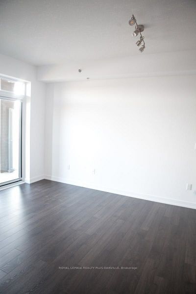 2490 Old Bronte Road 221 Property Photo 16