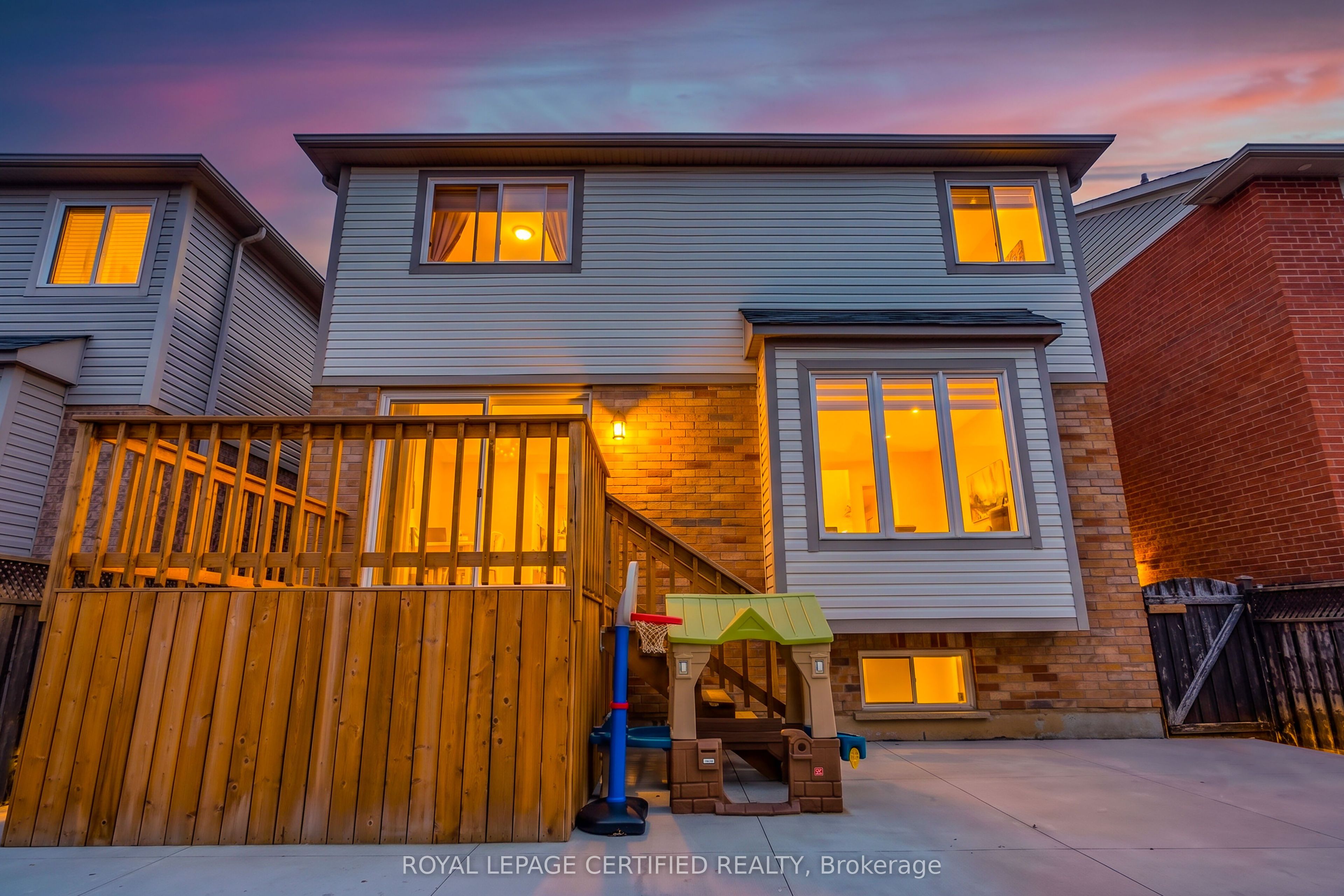 921 Hepburn Road Property Photo 45