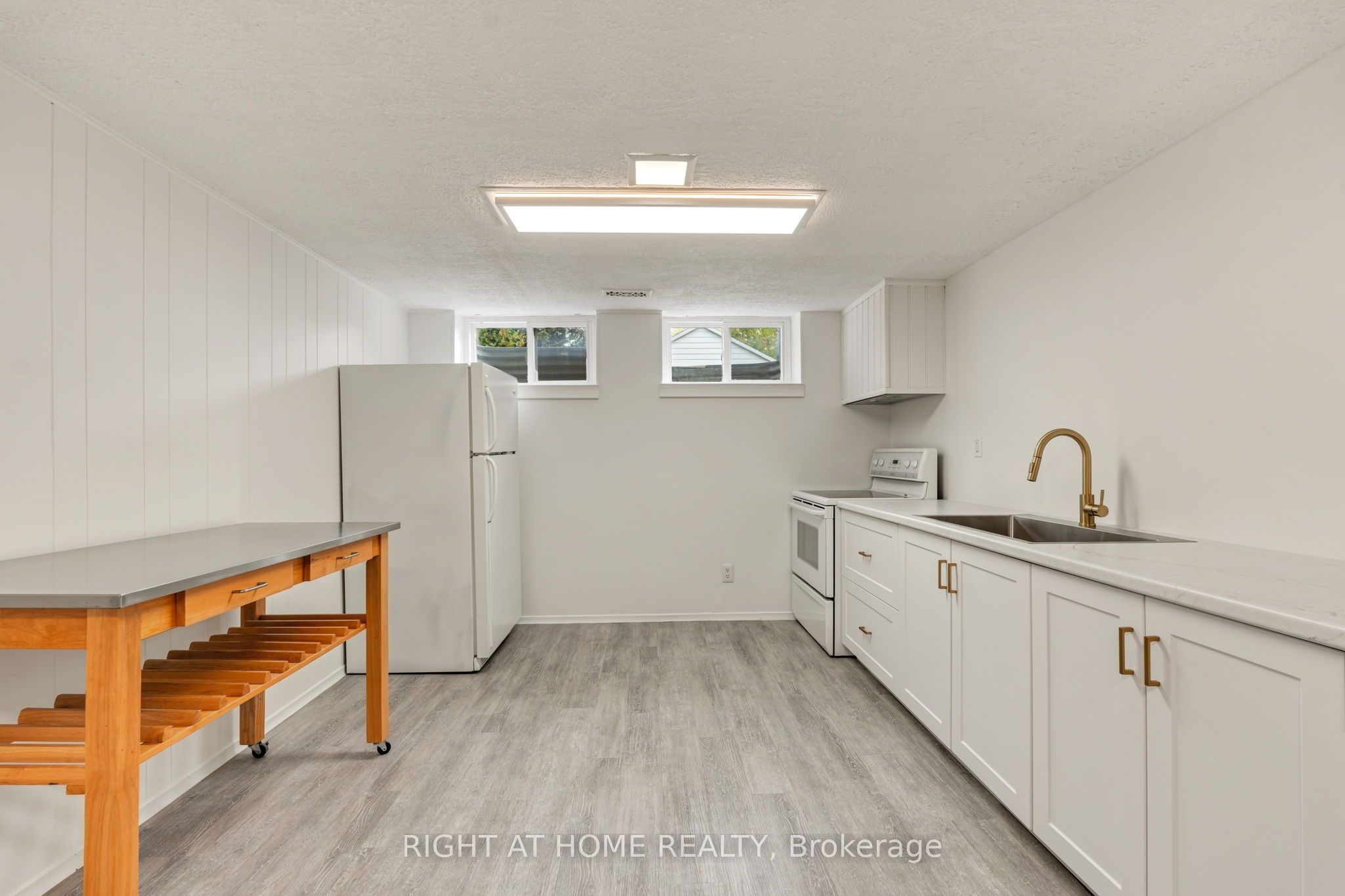 1302 Redbank Crescent Property Photo 23
